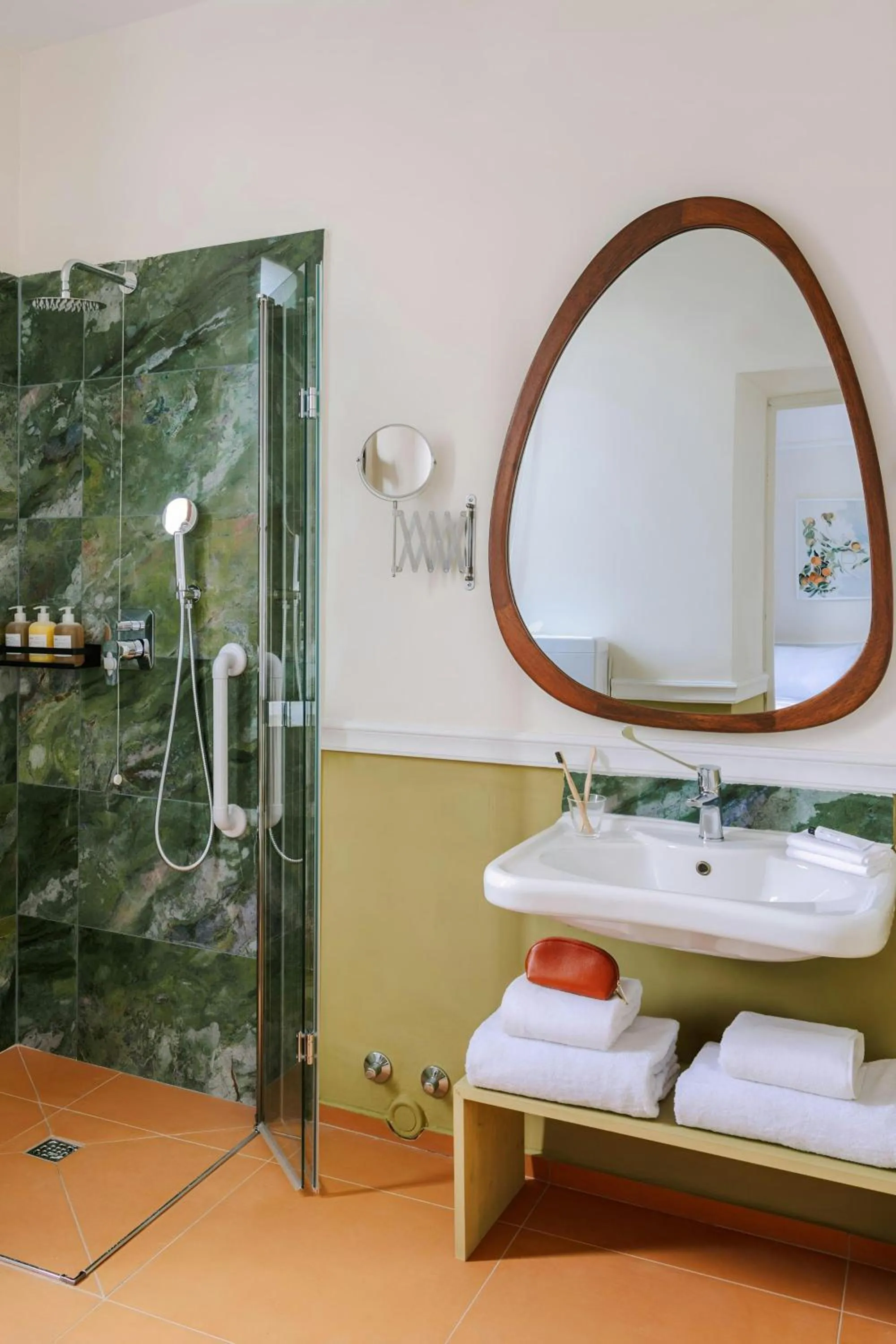 Bathroom in The Sonetto powered by Sonder