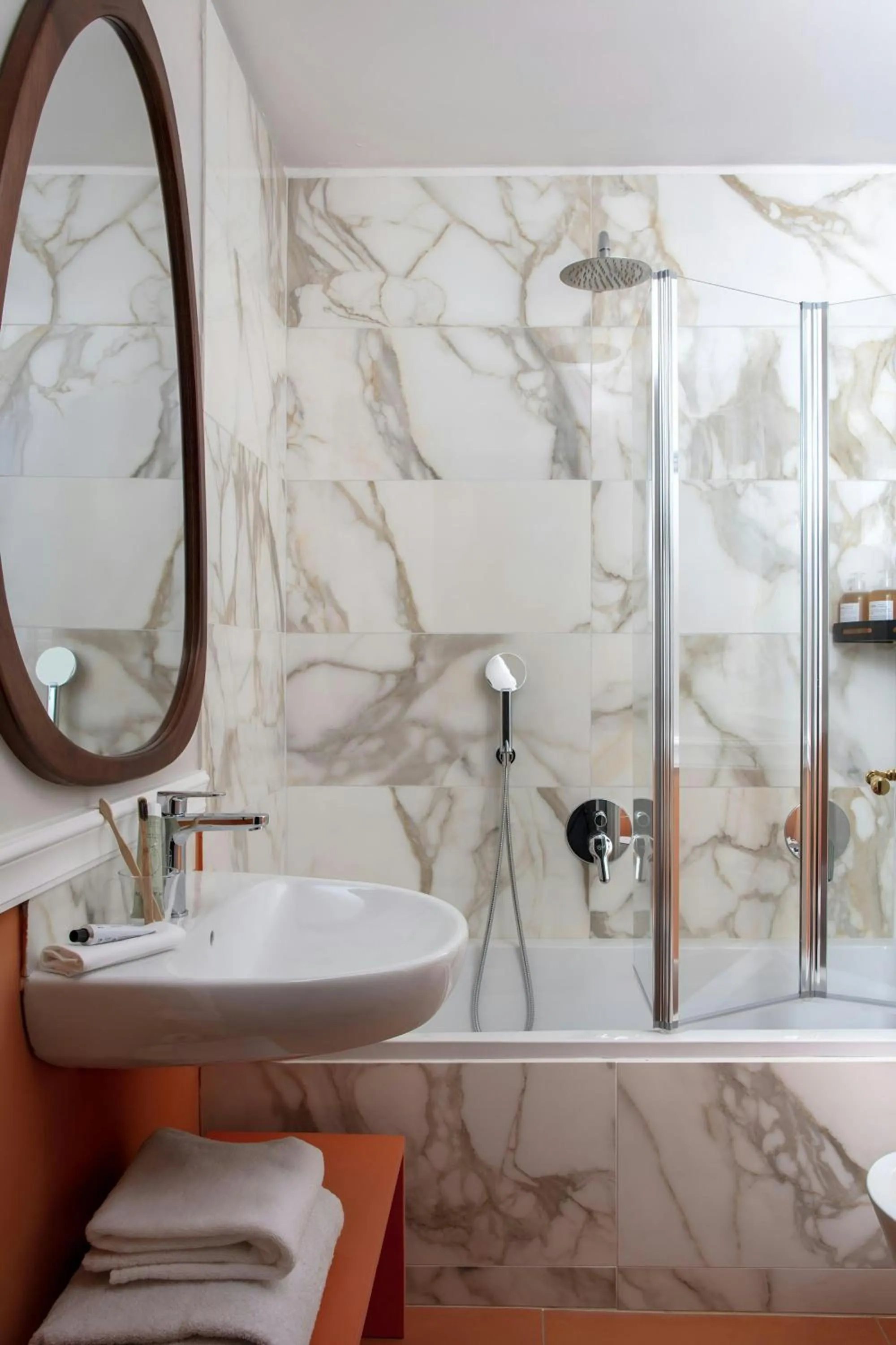 Bathroom in The Sonetto powered by Sonder