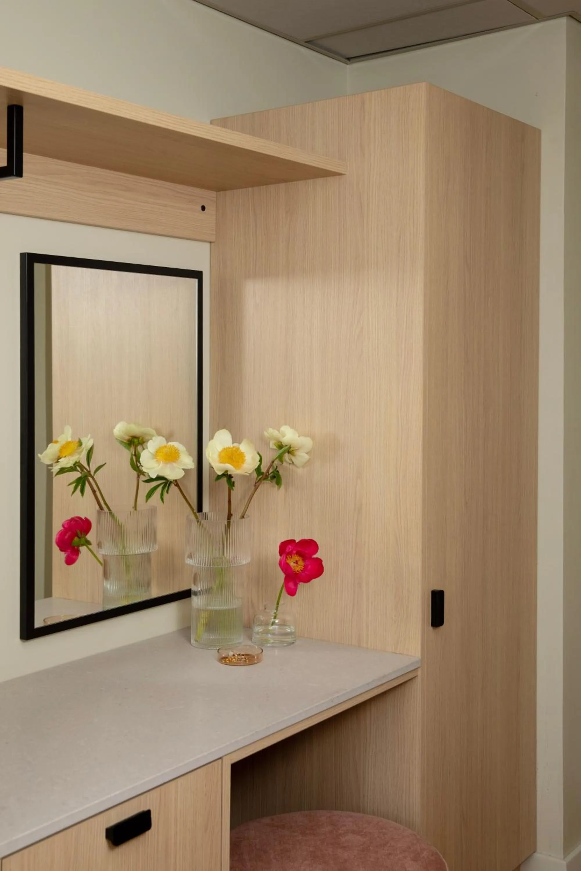 wardrobe in Bob W Turku City Centre