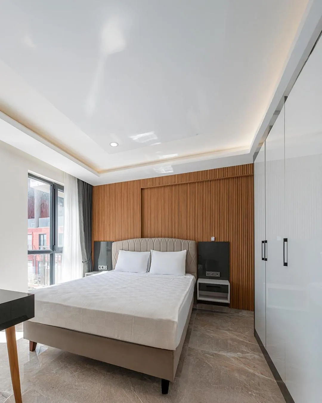 Bed in Evin Park Suit Lara & Spa