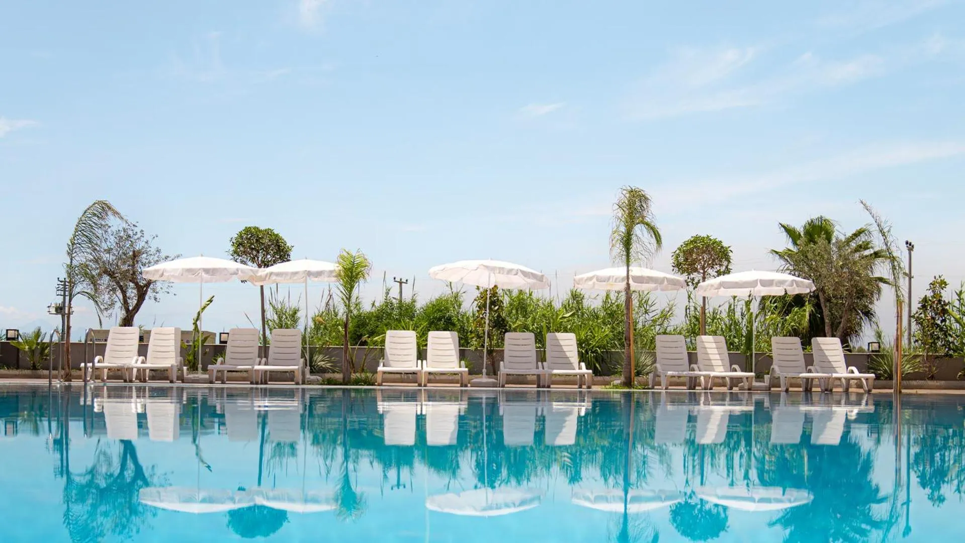 Evin Park Suit Lara & Spa