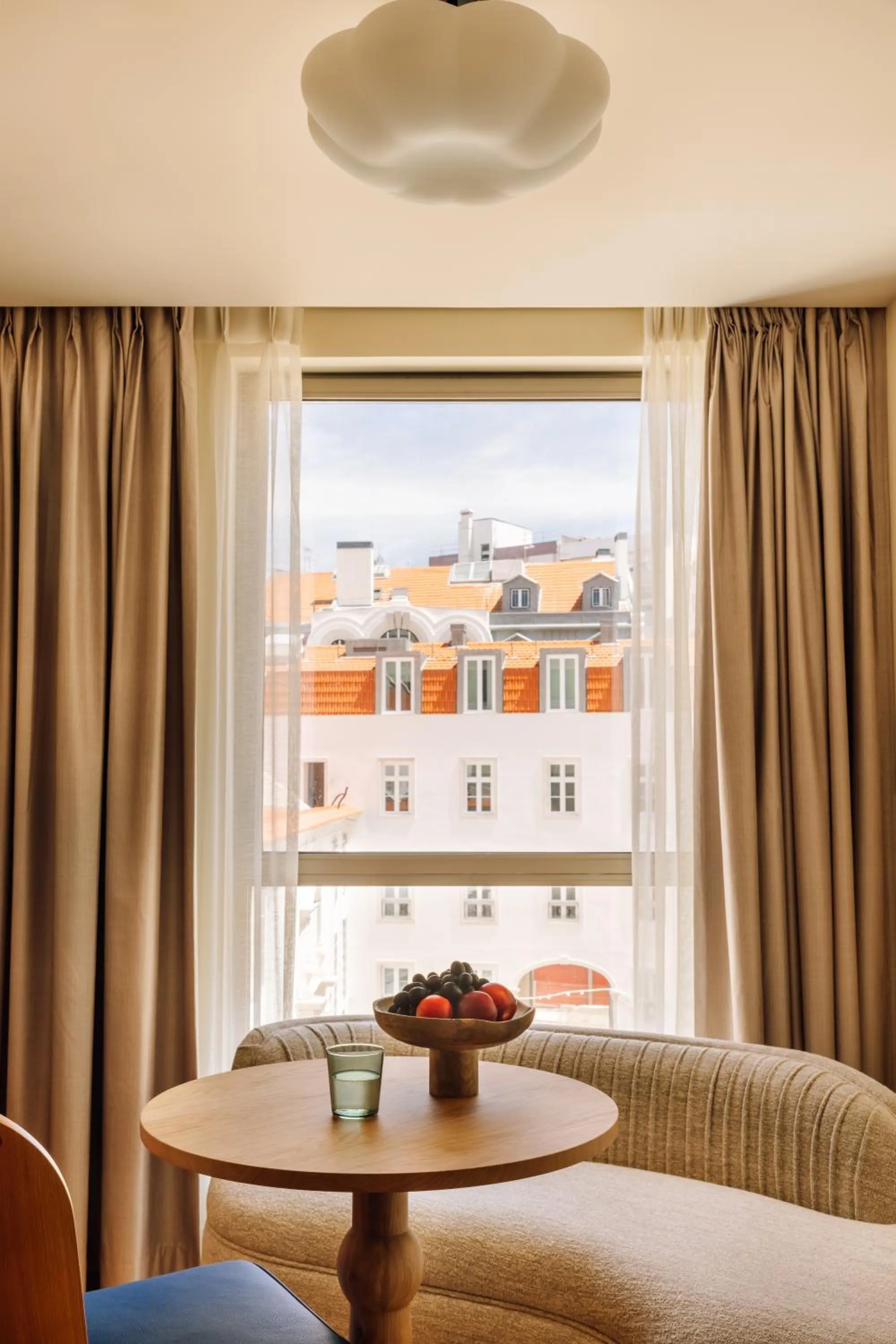 Seating area in Locke de Santa Joana