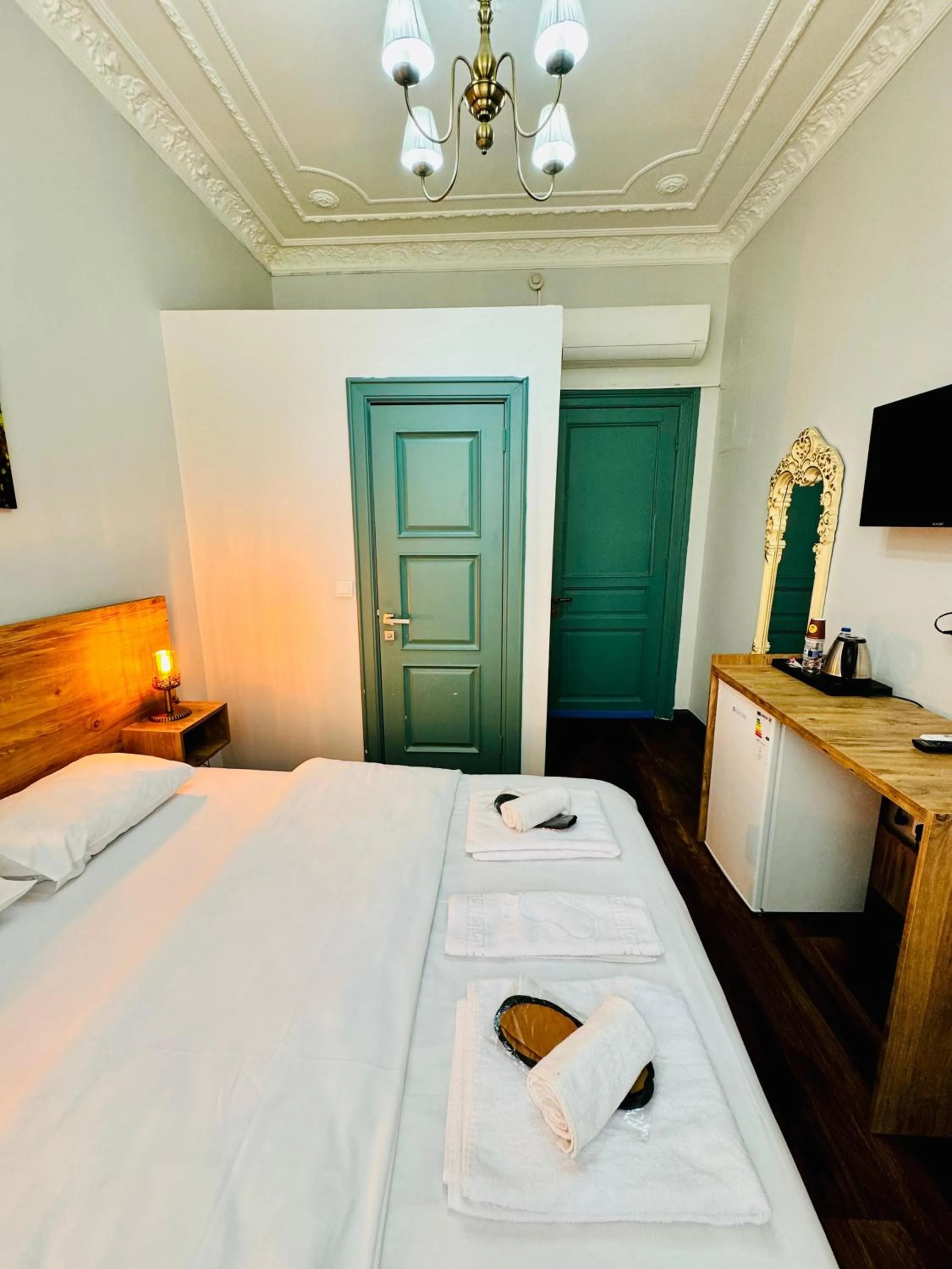 Bed in Otel Kadıköy