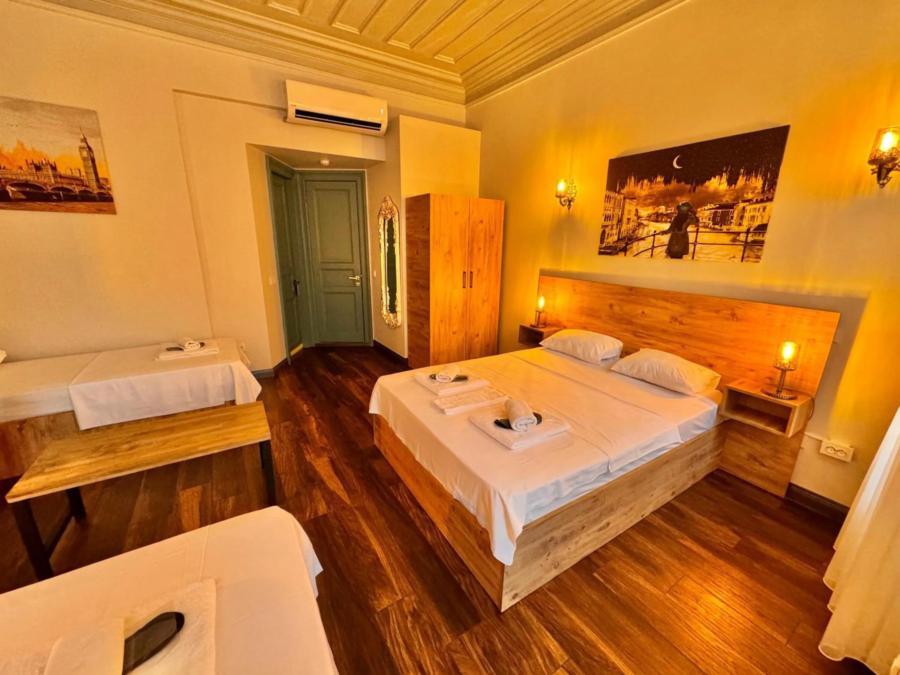 Bed in Otel Kadıköy