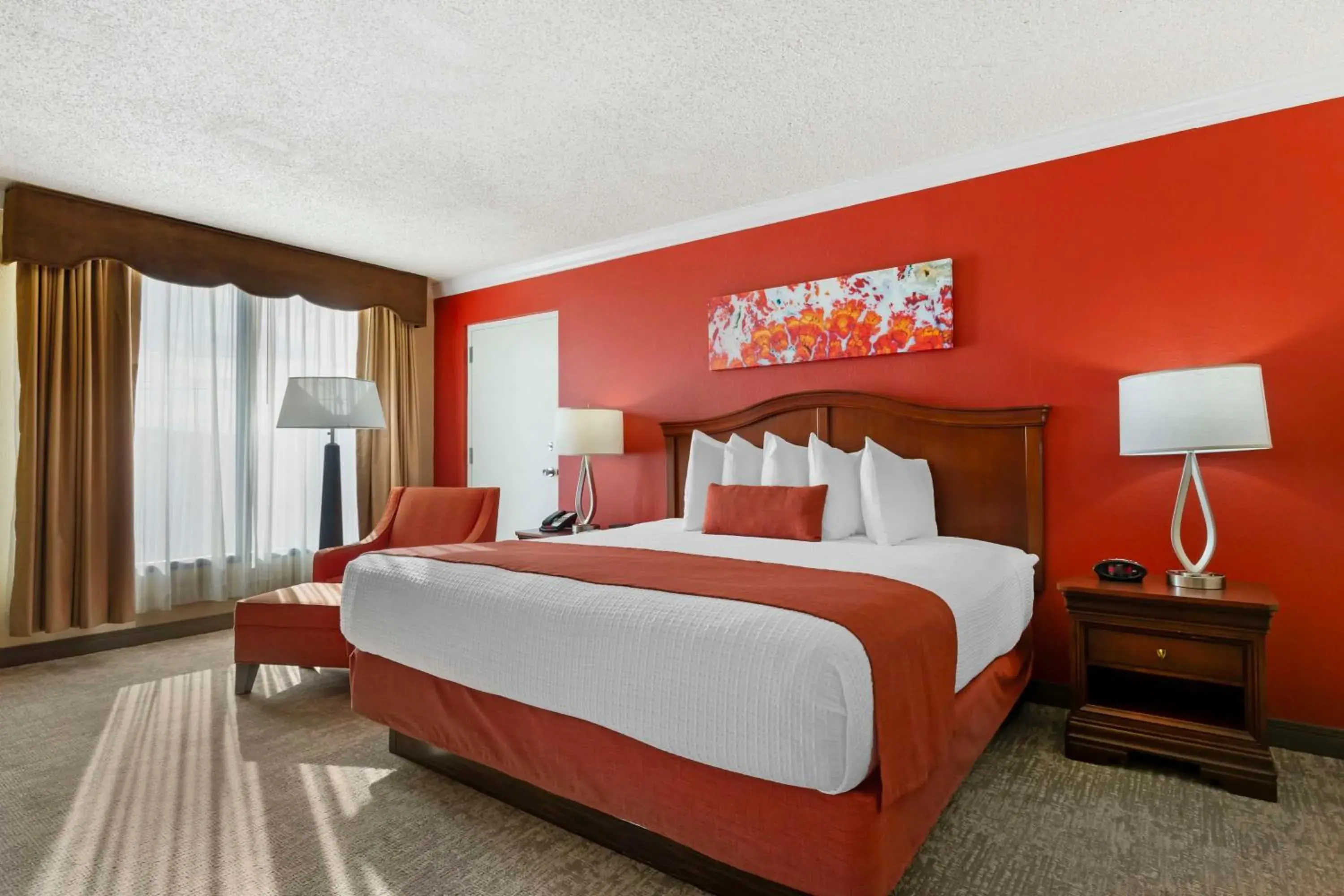 King Suite with Sofa Bed and Walk-In Shower - Non-Smoking in Best Western Plus Burlington King Suite with Sofa Bed and Walk-In Shower - Non-Smoking in Best Western Plus Burlington