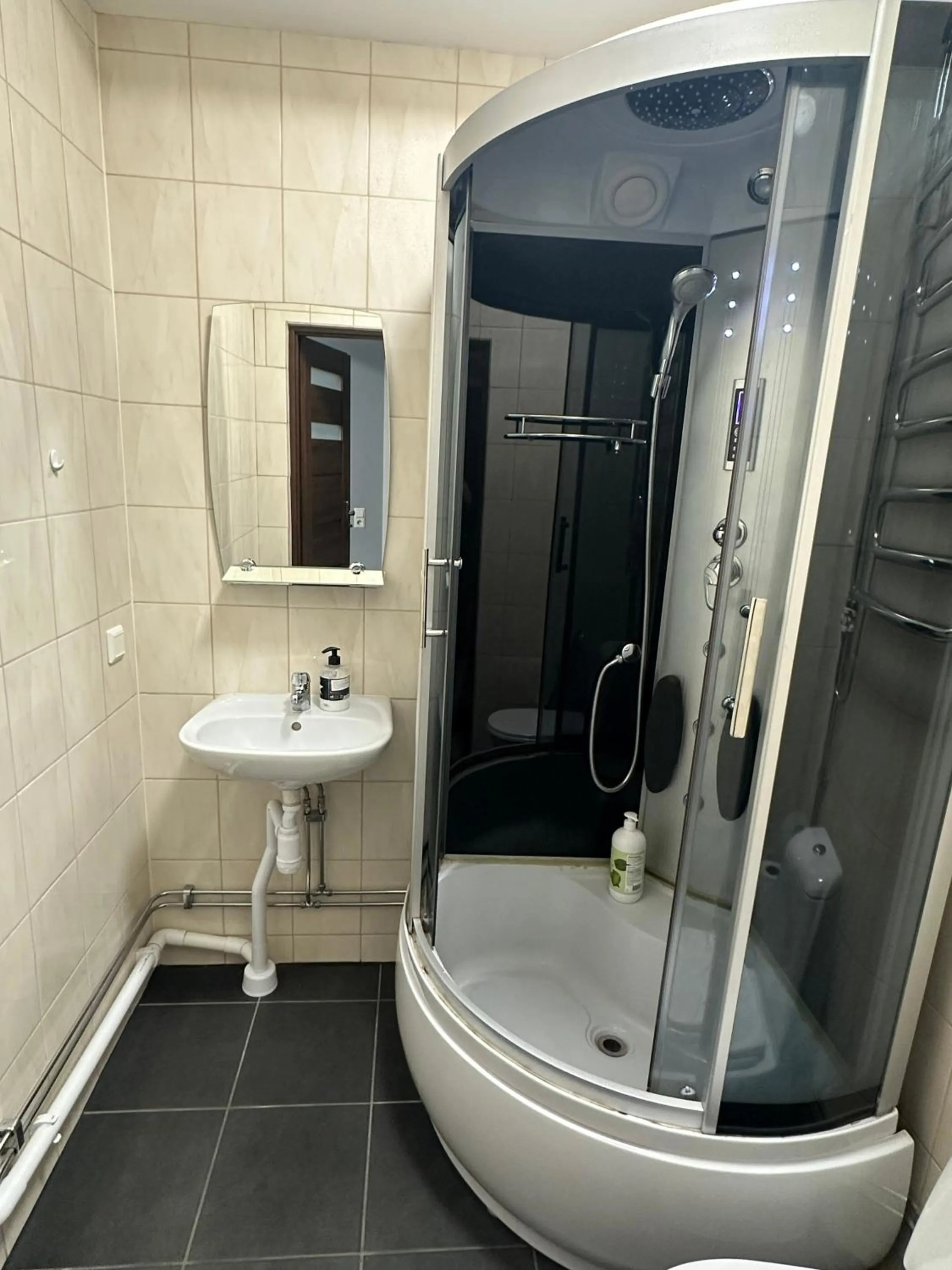 Shower in Hotell Salem