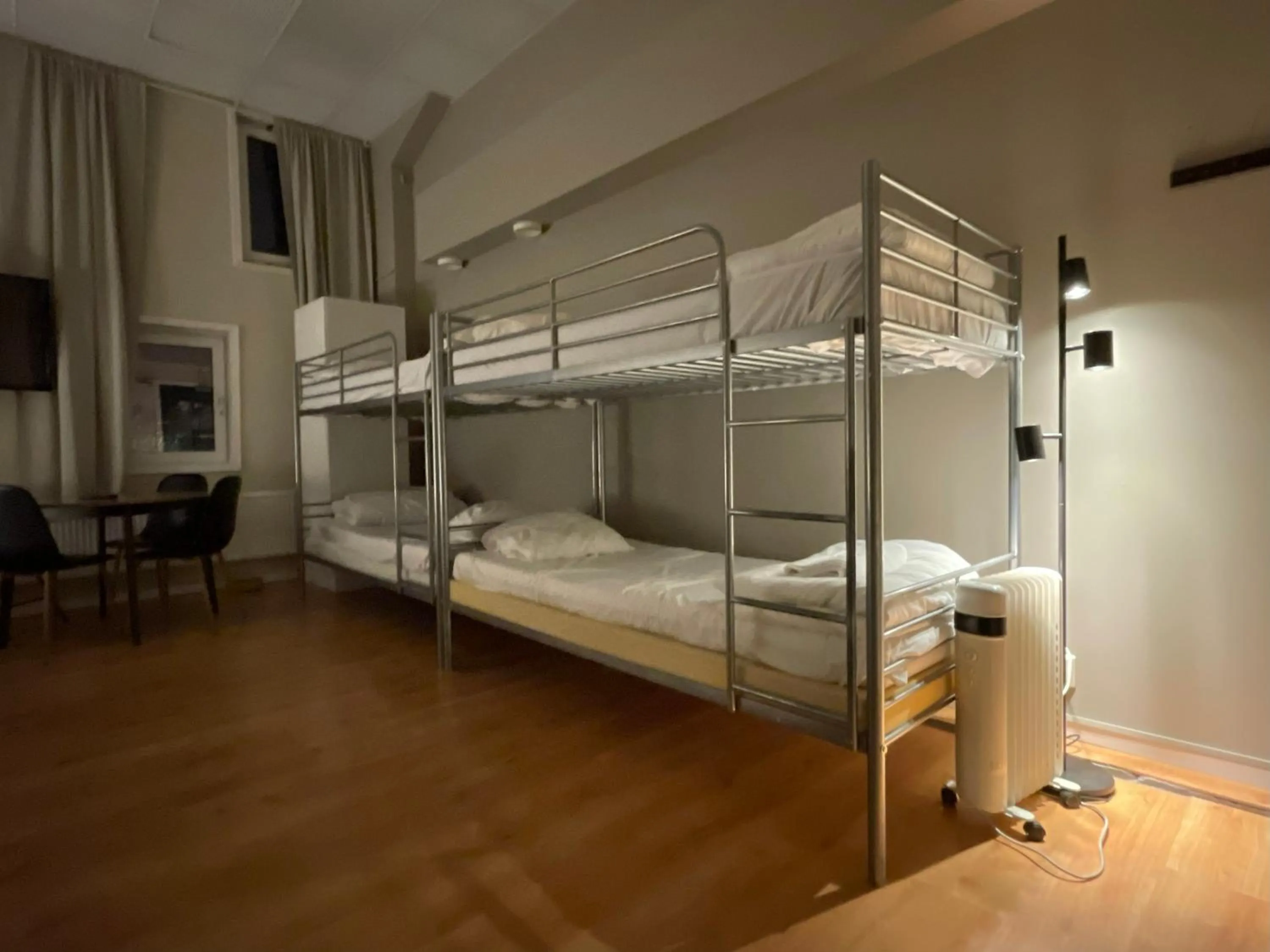 bunk bed, Bed in Hotell Salem