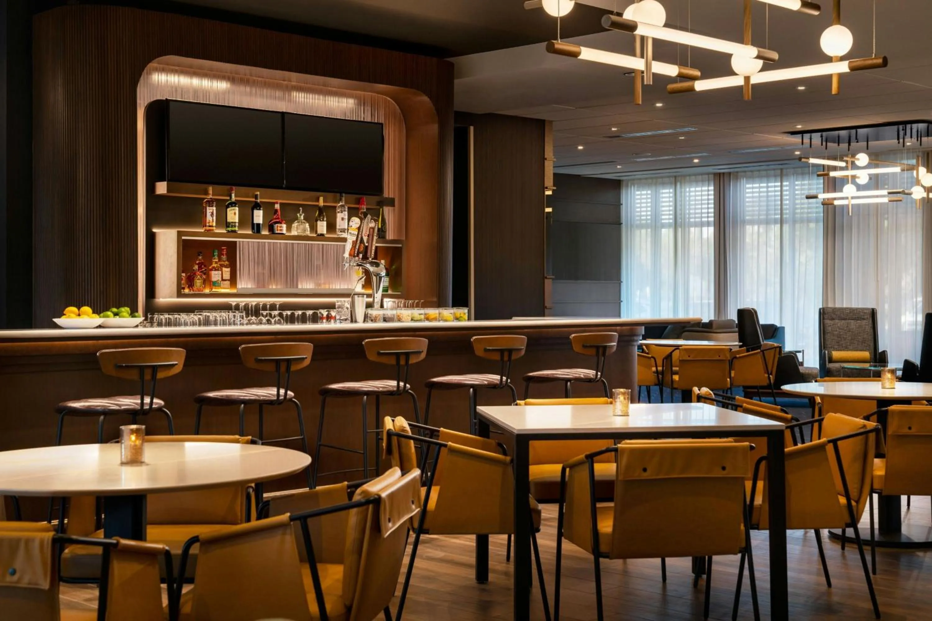 Restaurant/places to eat in Courtyard by Marriott Cleveland TN