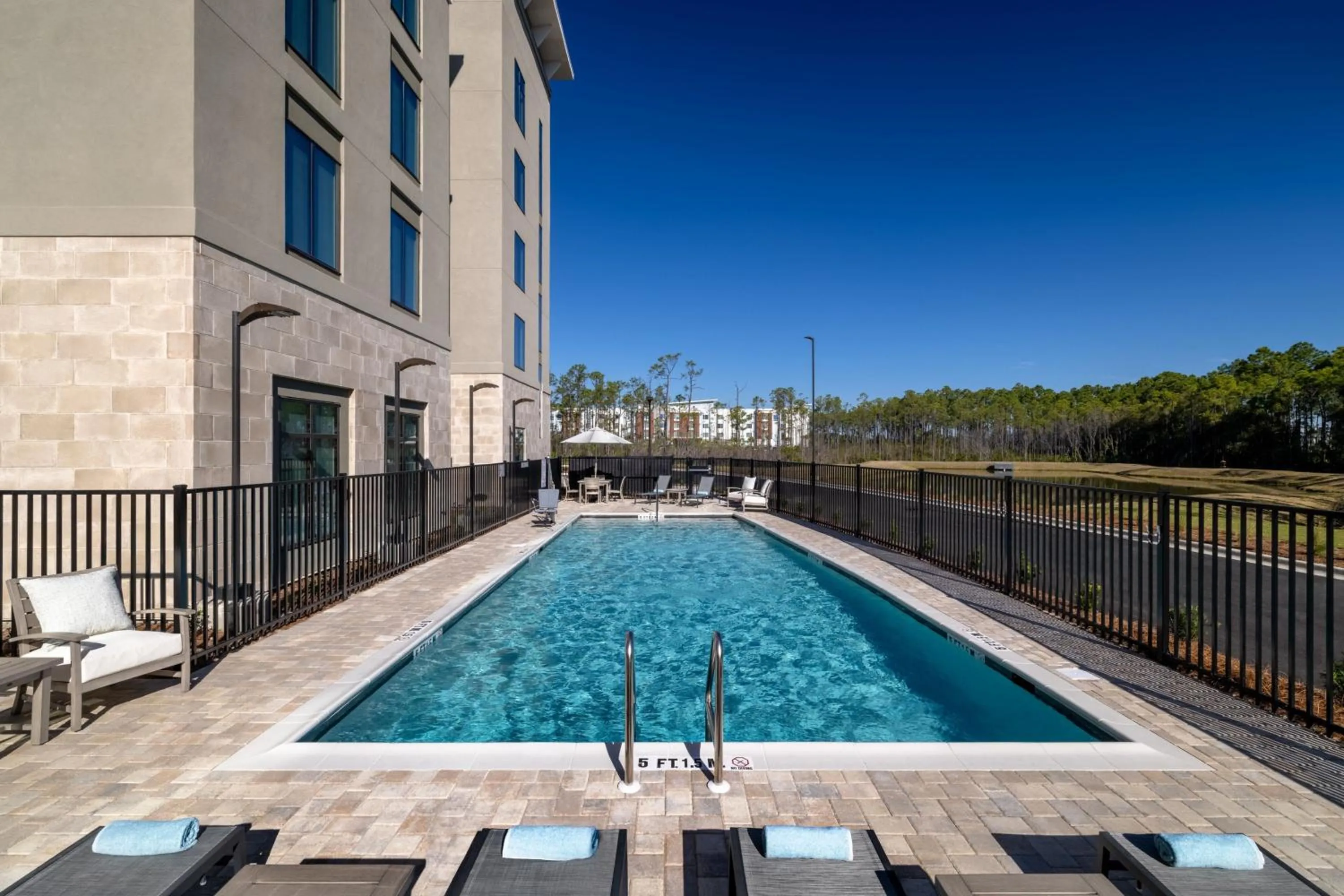 Swimming pool in Residence Inn Panama City Beach Pier Park