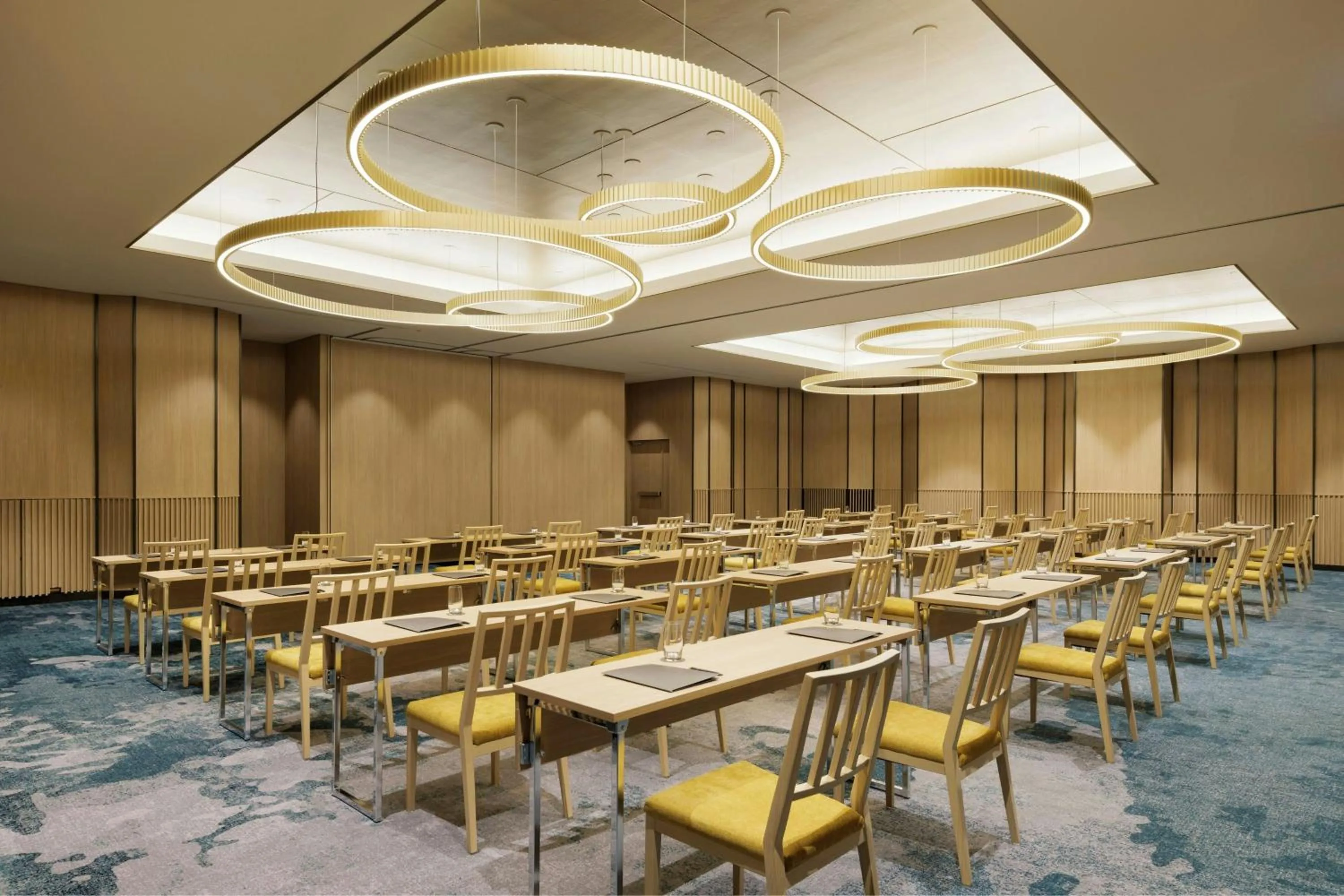 Meeting/conference room in Courtyard by Marriott Fukui