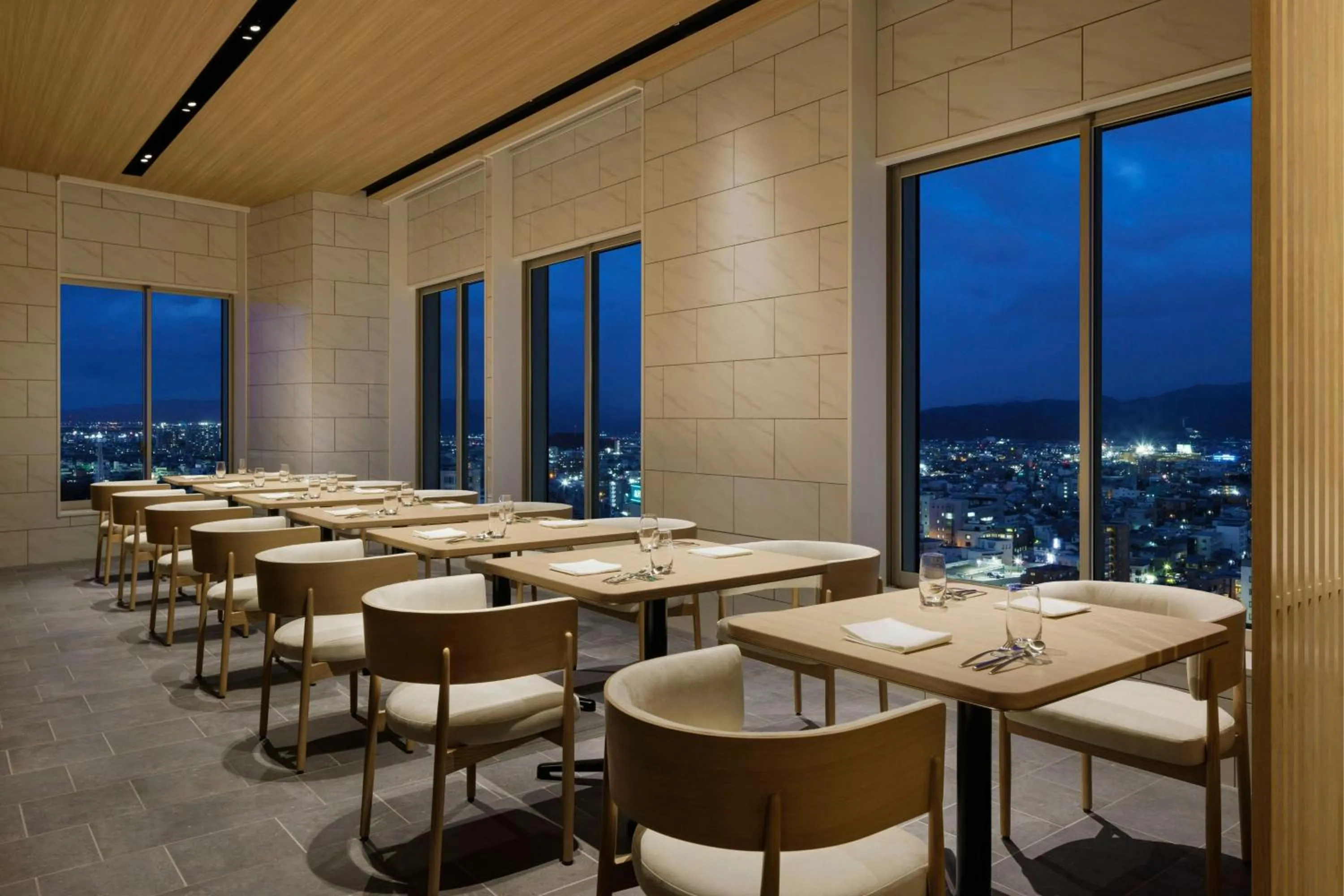 Restaurant/places to eat in Courtyard by Marriott Fukui