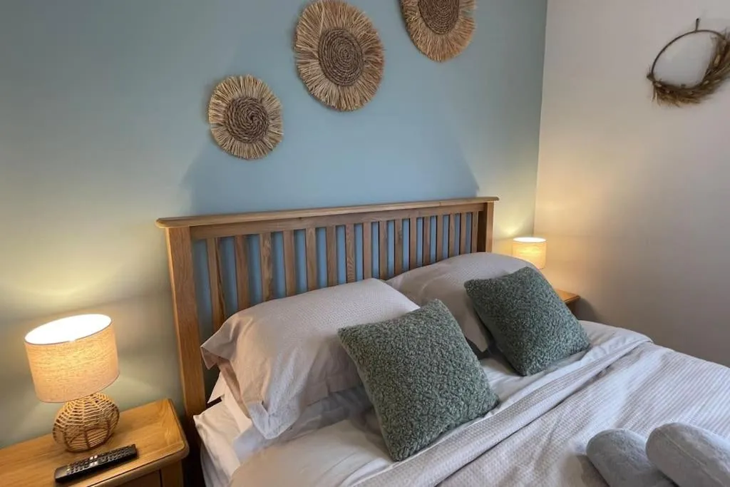 Bed in Braeview - by Caithness Luxury Apartments NC500 - 3 Bedroom Luxury holiday home - Sleeps Work teams upto 3 & holiday makers upto 5