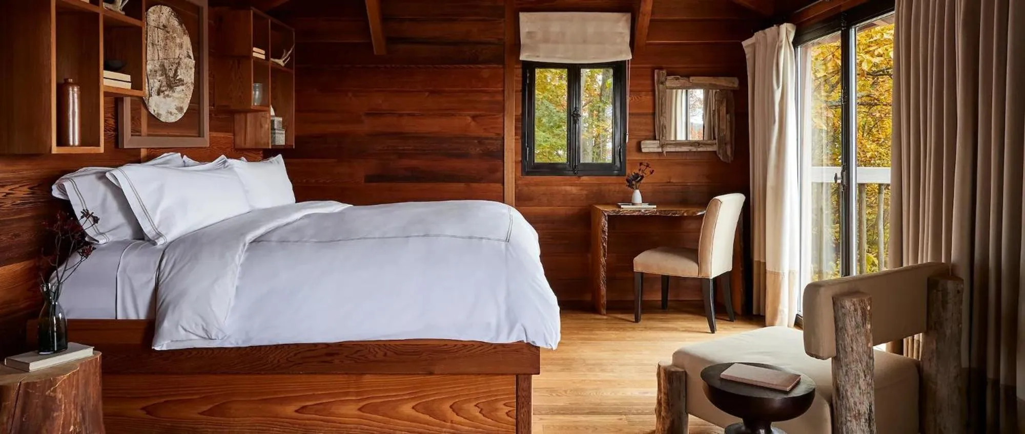 Bed in The Lodge at Primland, Auberge Collection