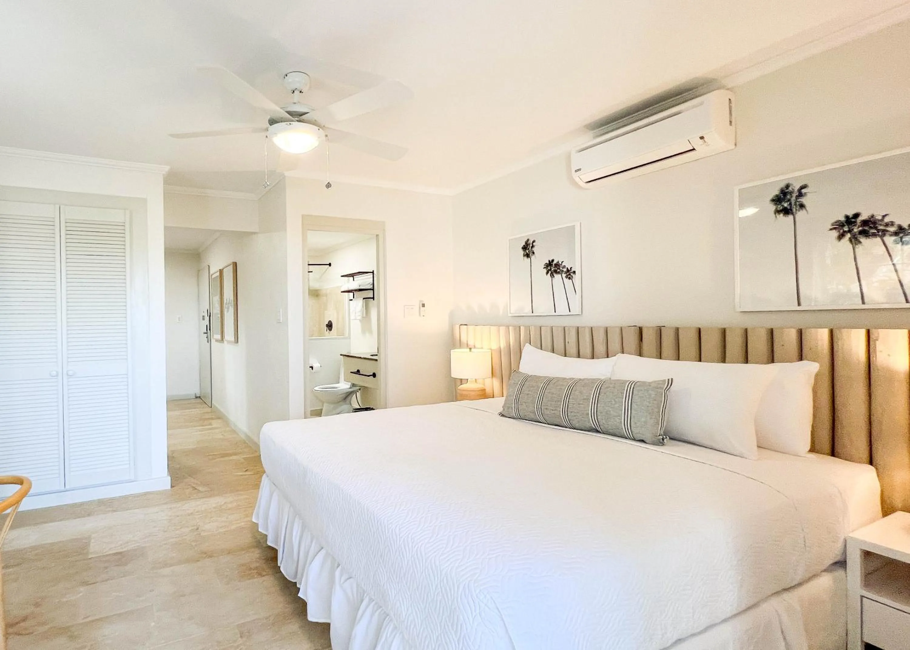 Bed in South Point Hotel Inc