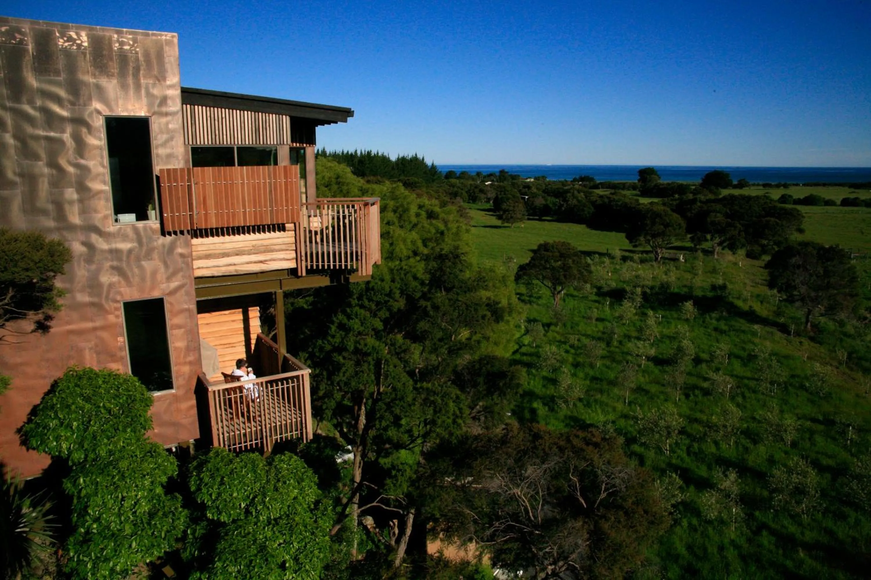 Facade/entrance in Hapuku Lodge & Tree Houses