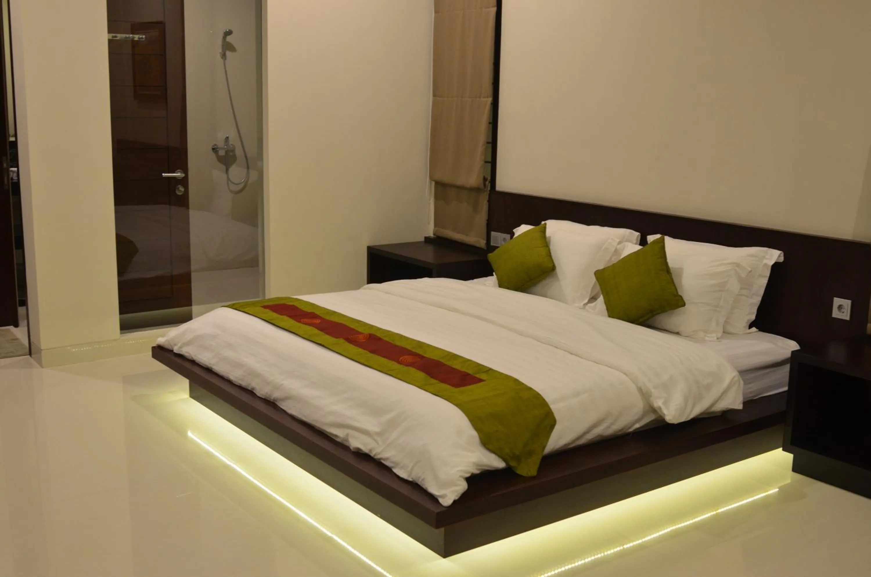 Bedroom, Bed in The Arnaya