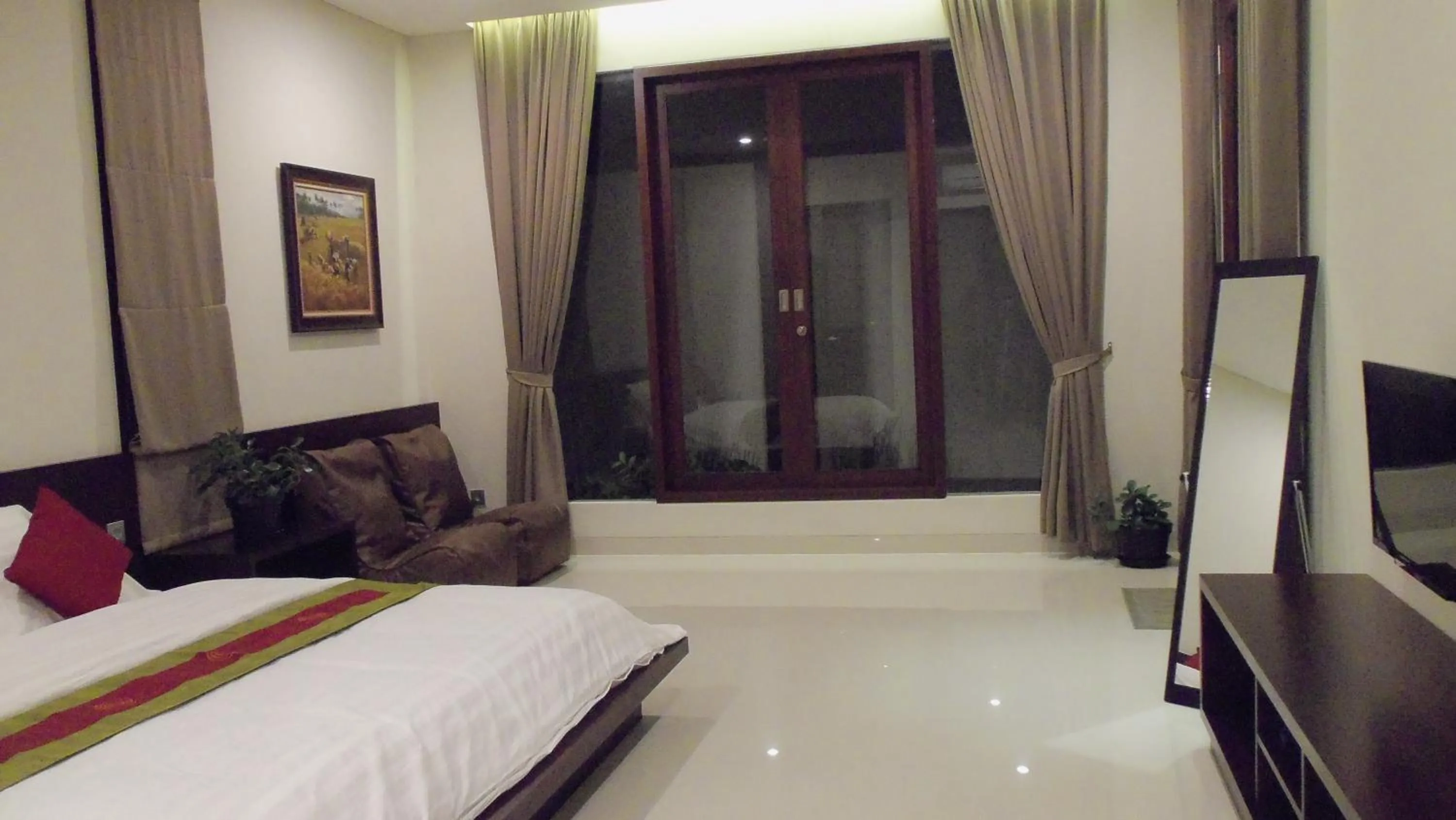 Bedroom, Bed in The Arnaya