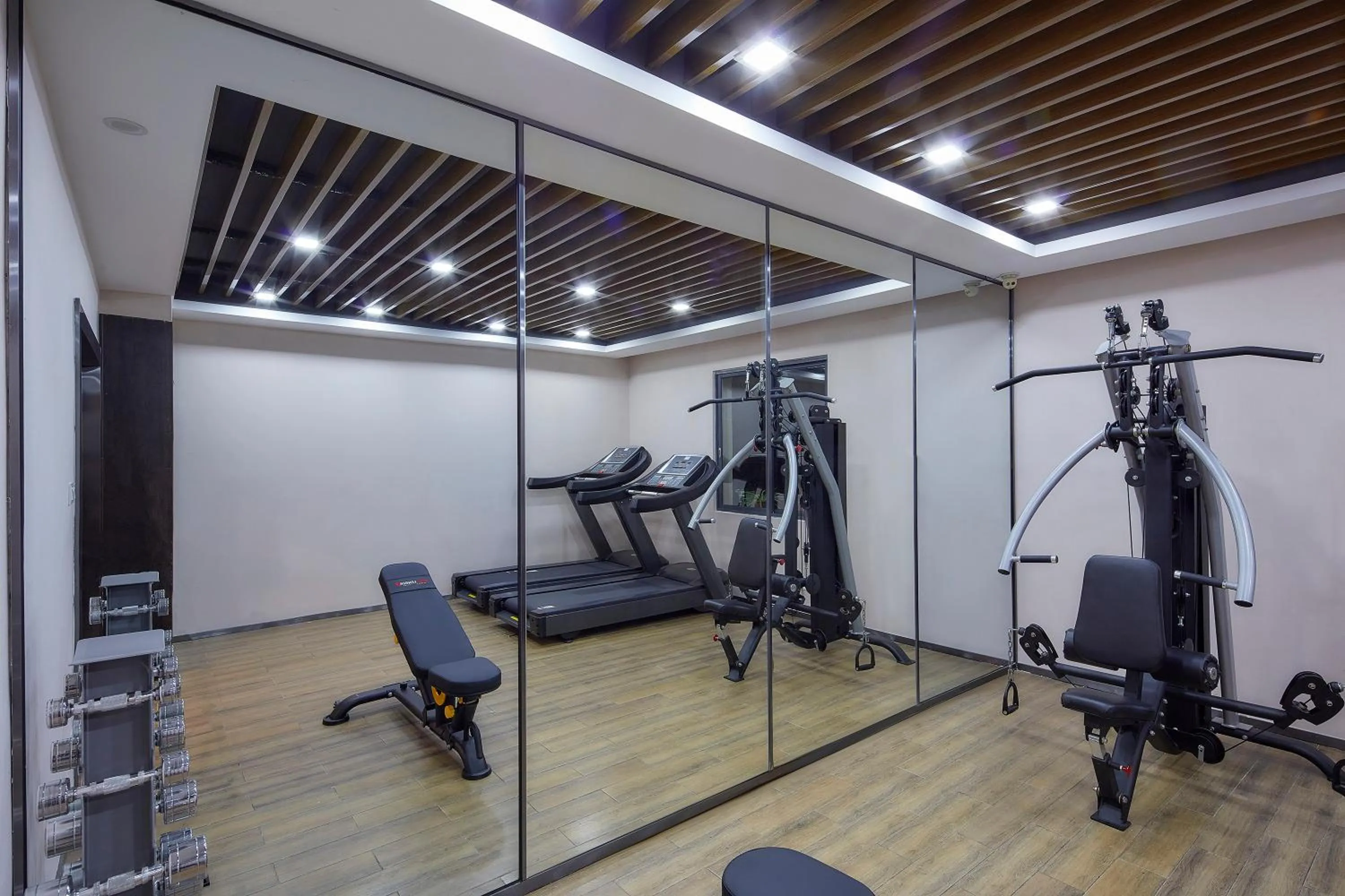 Fitness centre/facilities in Insail Hotels Huanshi Road Taojin Metro Station Guangzhou