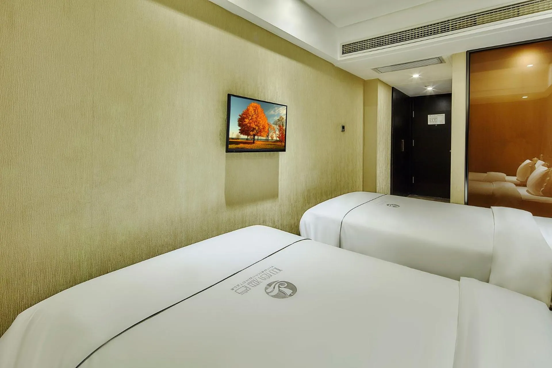Bed in Insail Hotels Huanshi Road Taojin Metro Station Guangzhou
