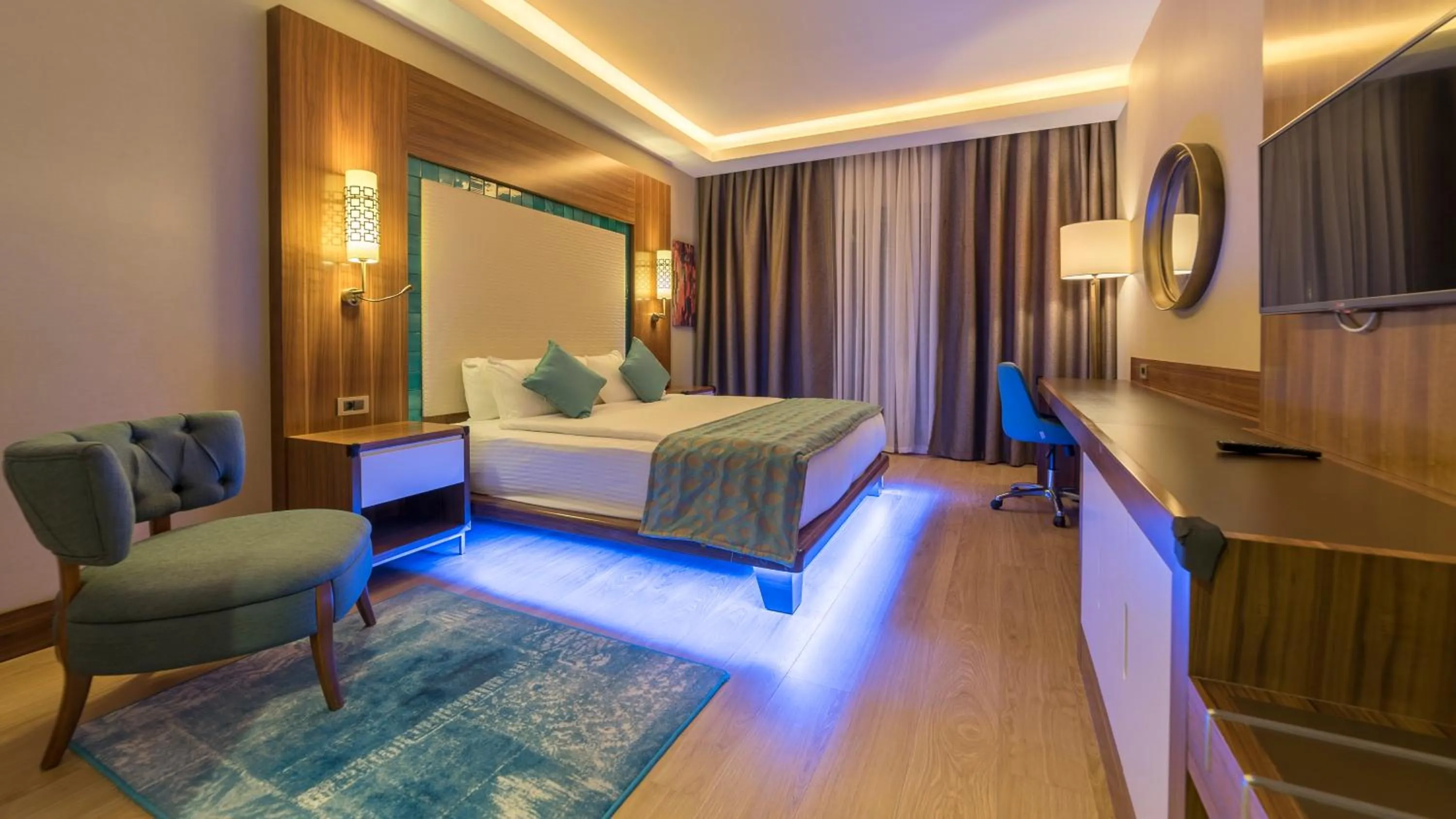 Photo of the whole room, Bed in Ramada Resort Kusadasi & Golf