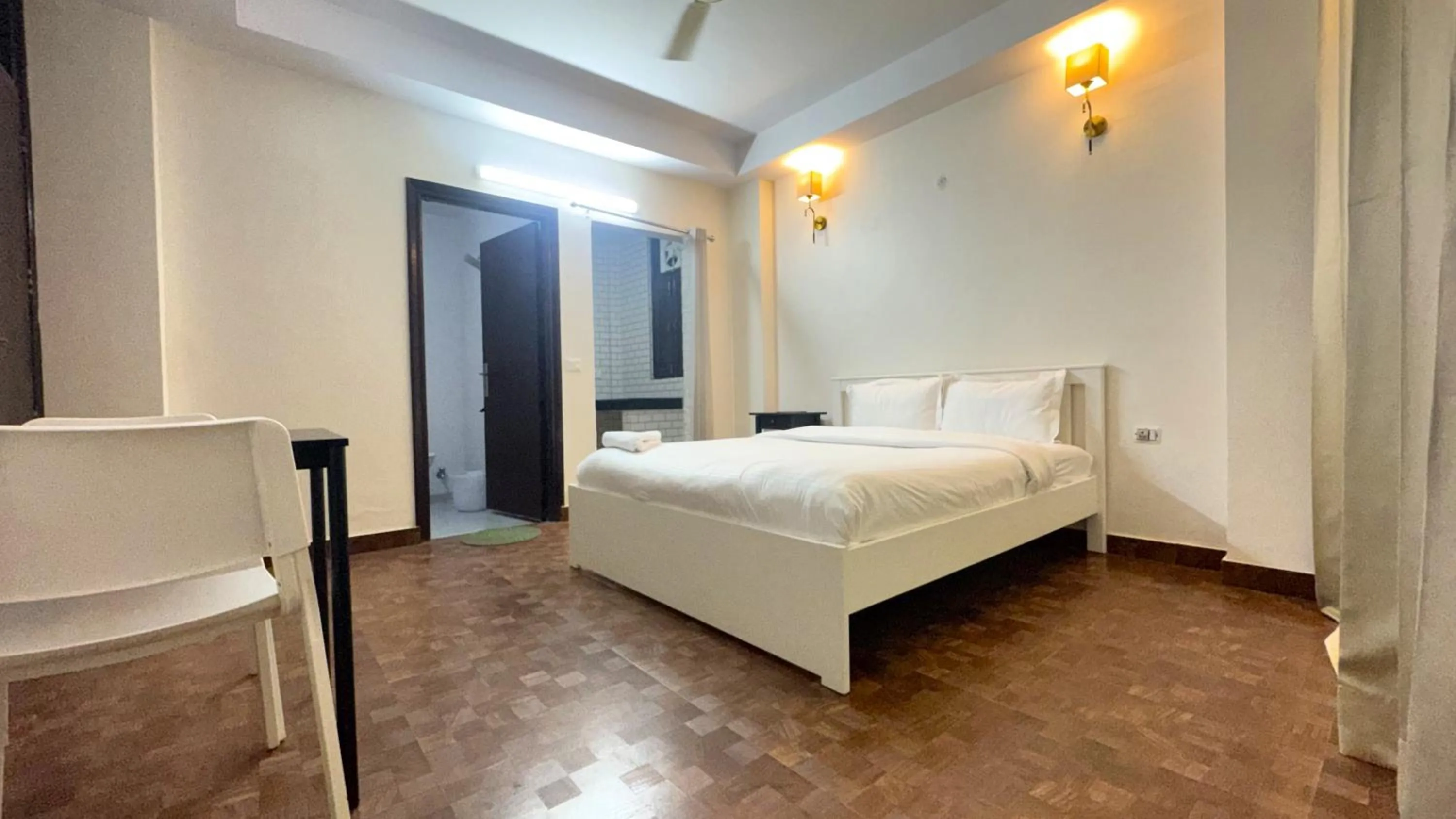 Bed in Hotel Kundan Palace