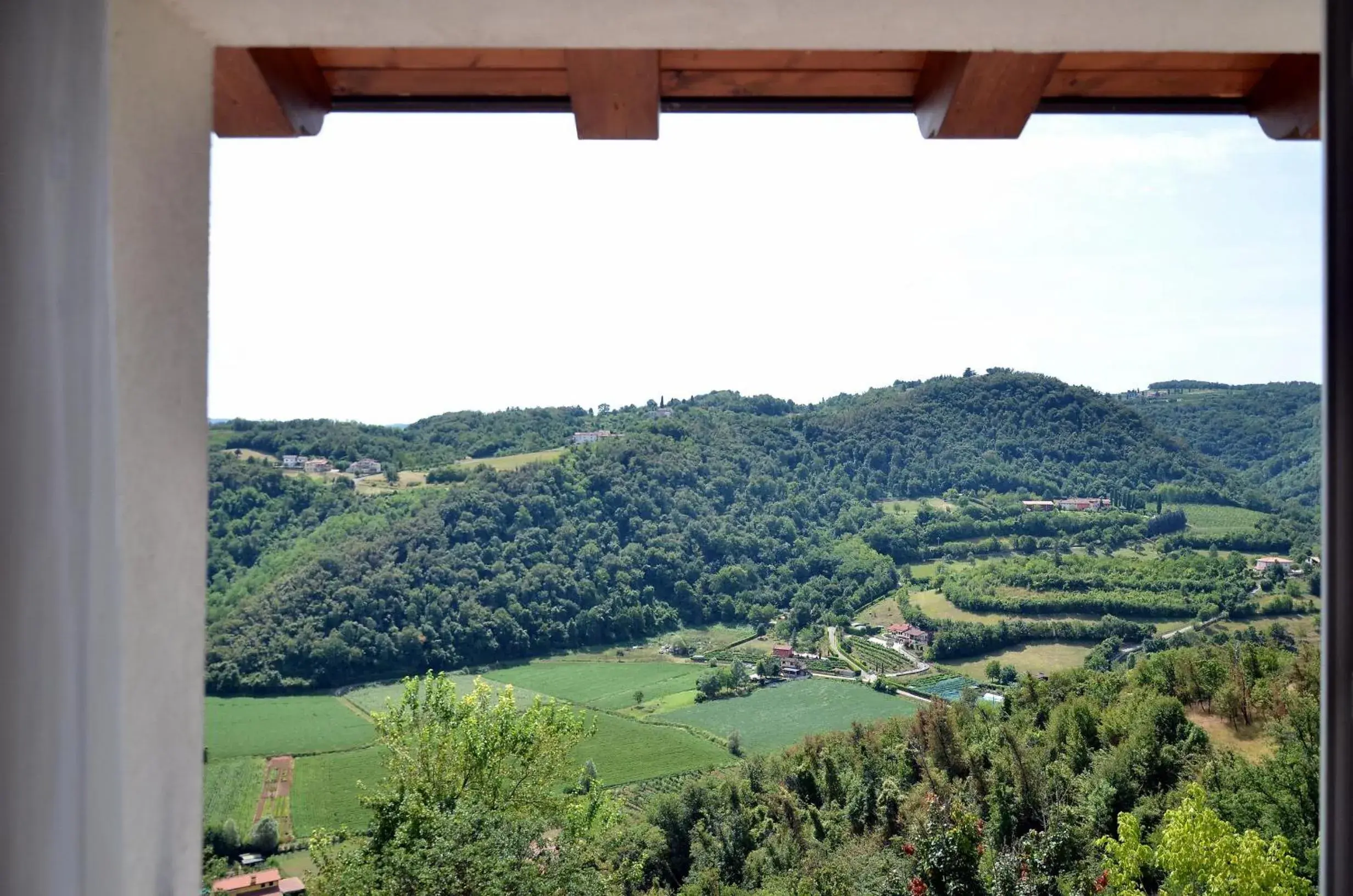 Suite in CRICHELON Suite in CRICHELON