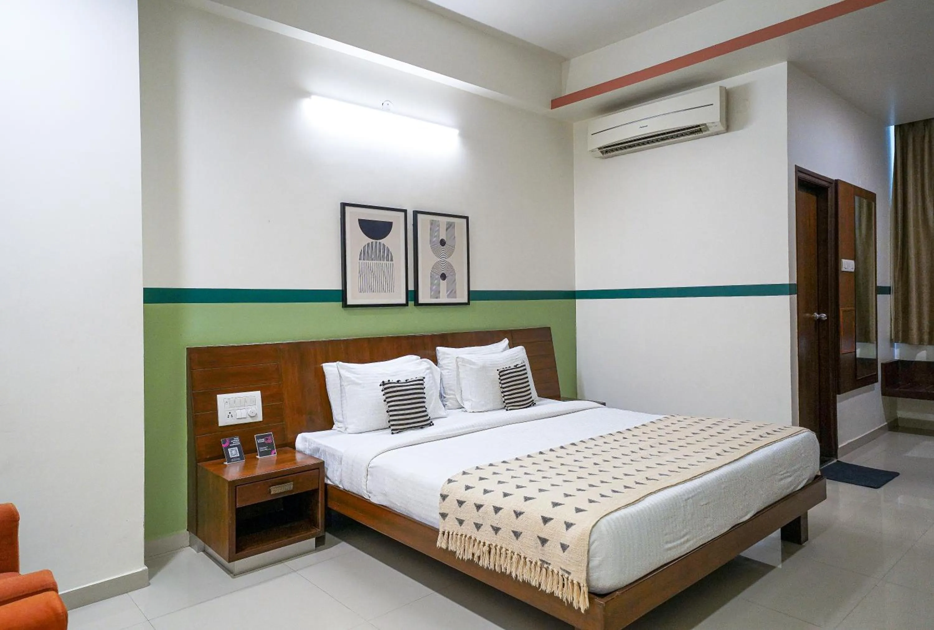 Bed in Olive Hotel Electronic City by Embassy Group