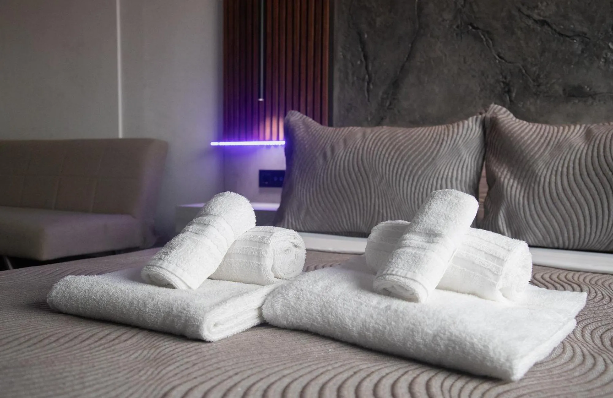 Decorative detail, Bed in Residence Villa Rosa dei Venti