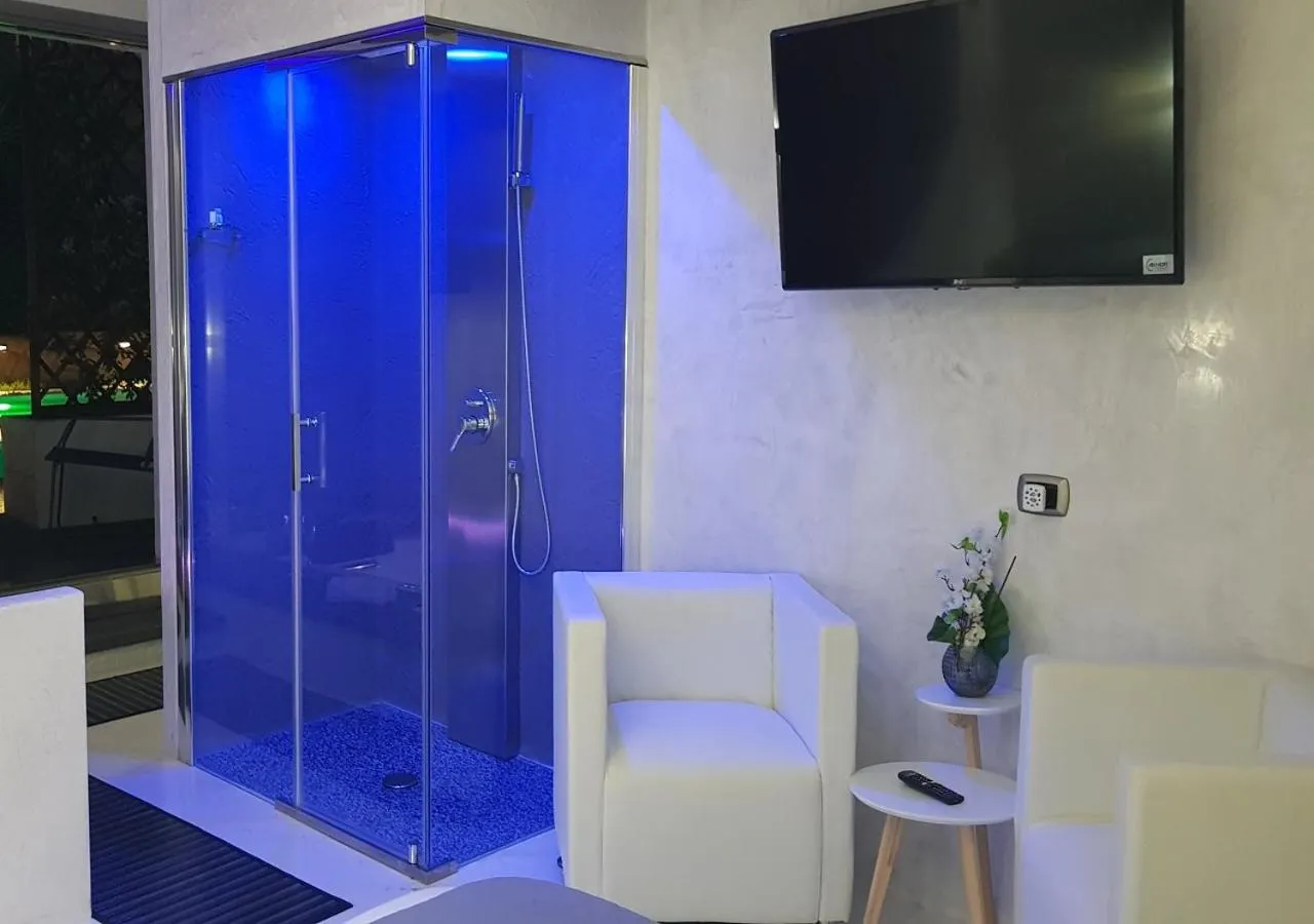 Shower in Residence Villa Rosa dei Venti