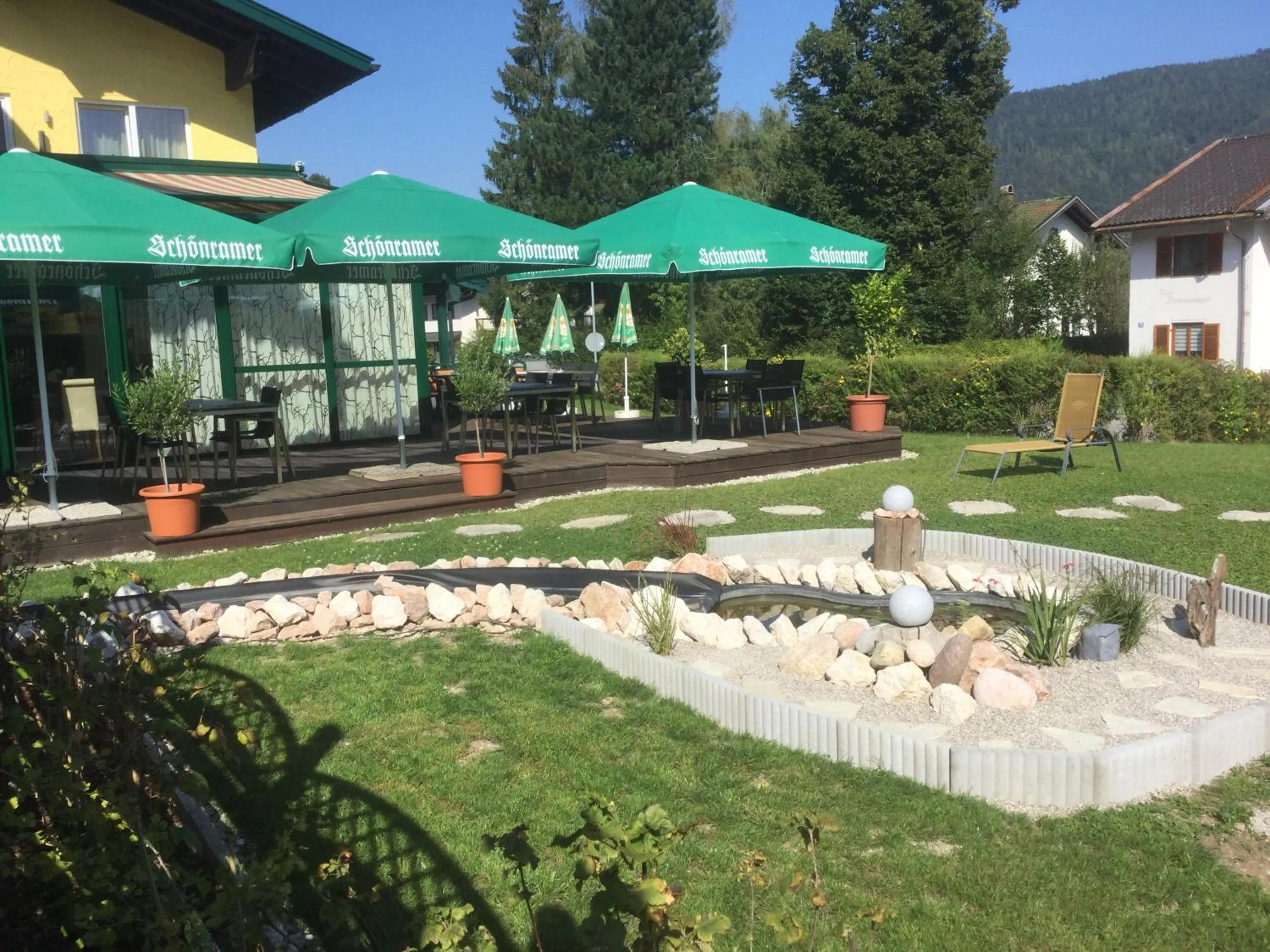 Garden in Hotel-Restaurant Bellevue