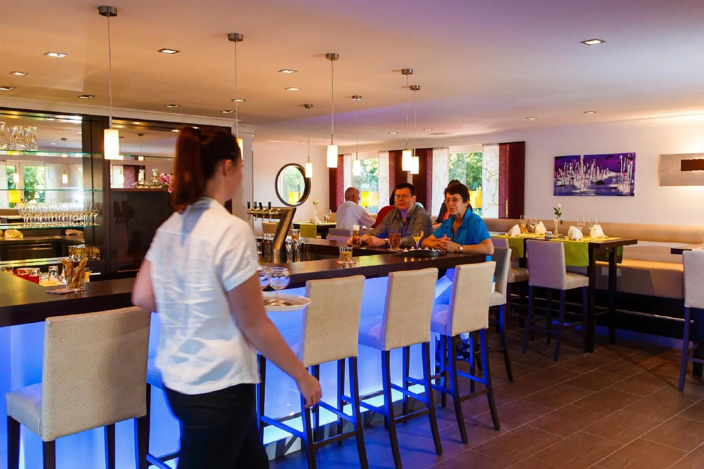 Restaurant/places to eat in Hotel-Restaurant Bellevue