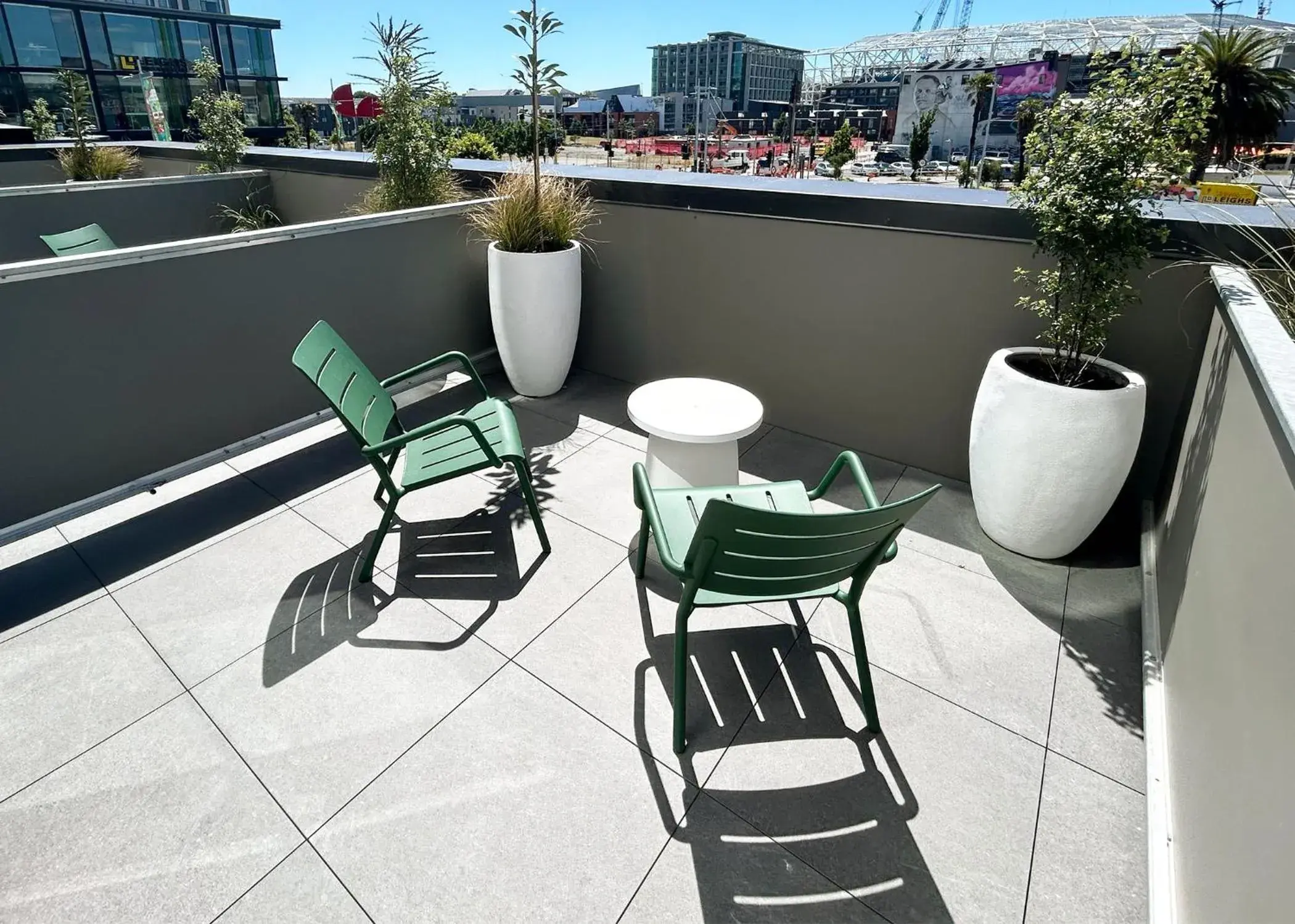 Superior Queen Room with Balcony in Drifter Christchurch Superior Queen Room with Balcony in Drifter Christchurch