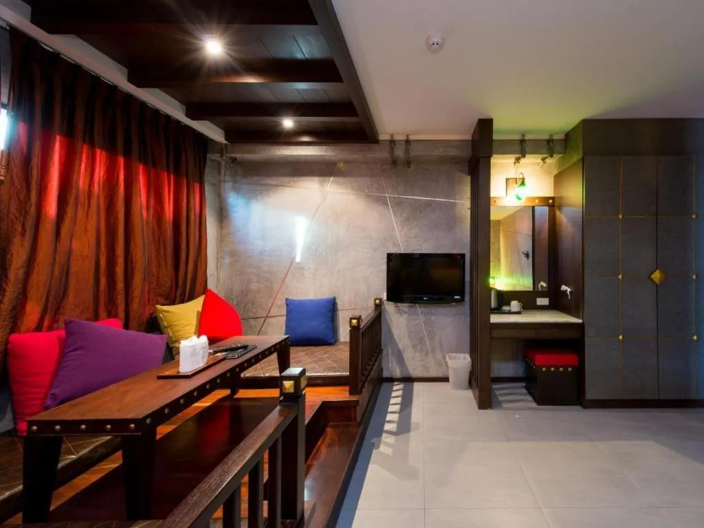 Pak Ping Ing Tang Boutique Hotel