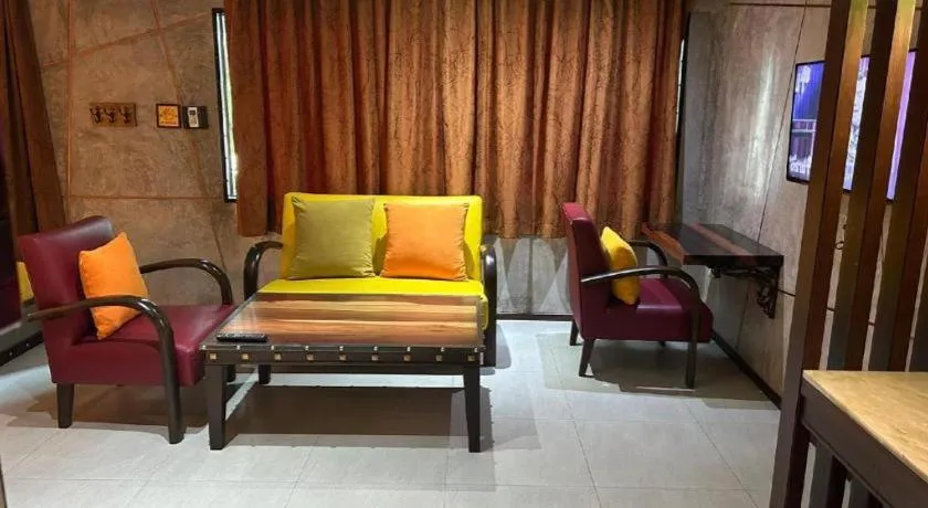 Pak Ping Ing Tang Boutique Hotel