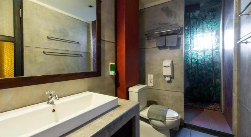 Pak Ping Ing Tang Boutique Hotel