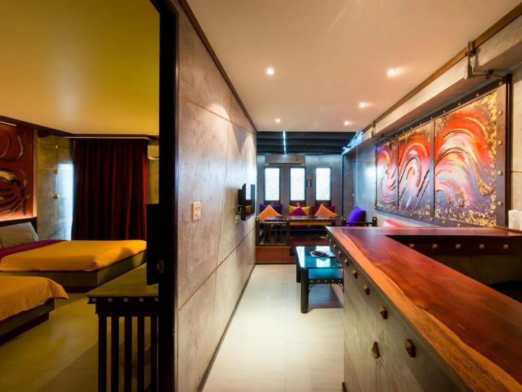 Pak Ping Ing Tang Boutique Hotel