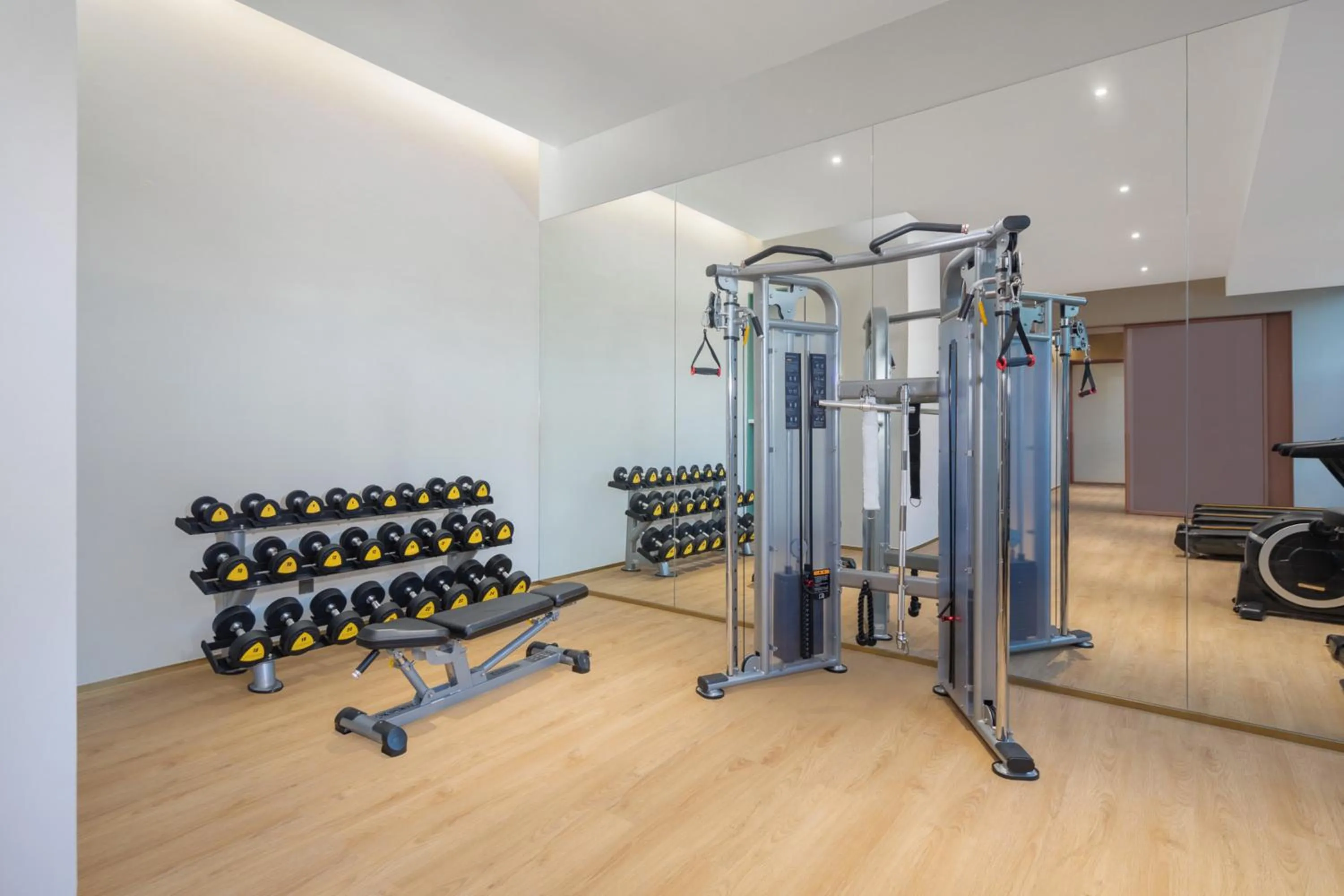 Fitness centre/facilities in Adoor Suites Shenzhen