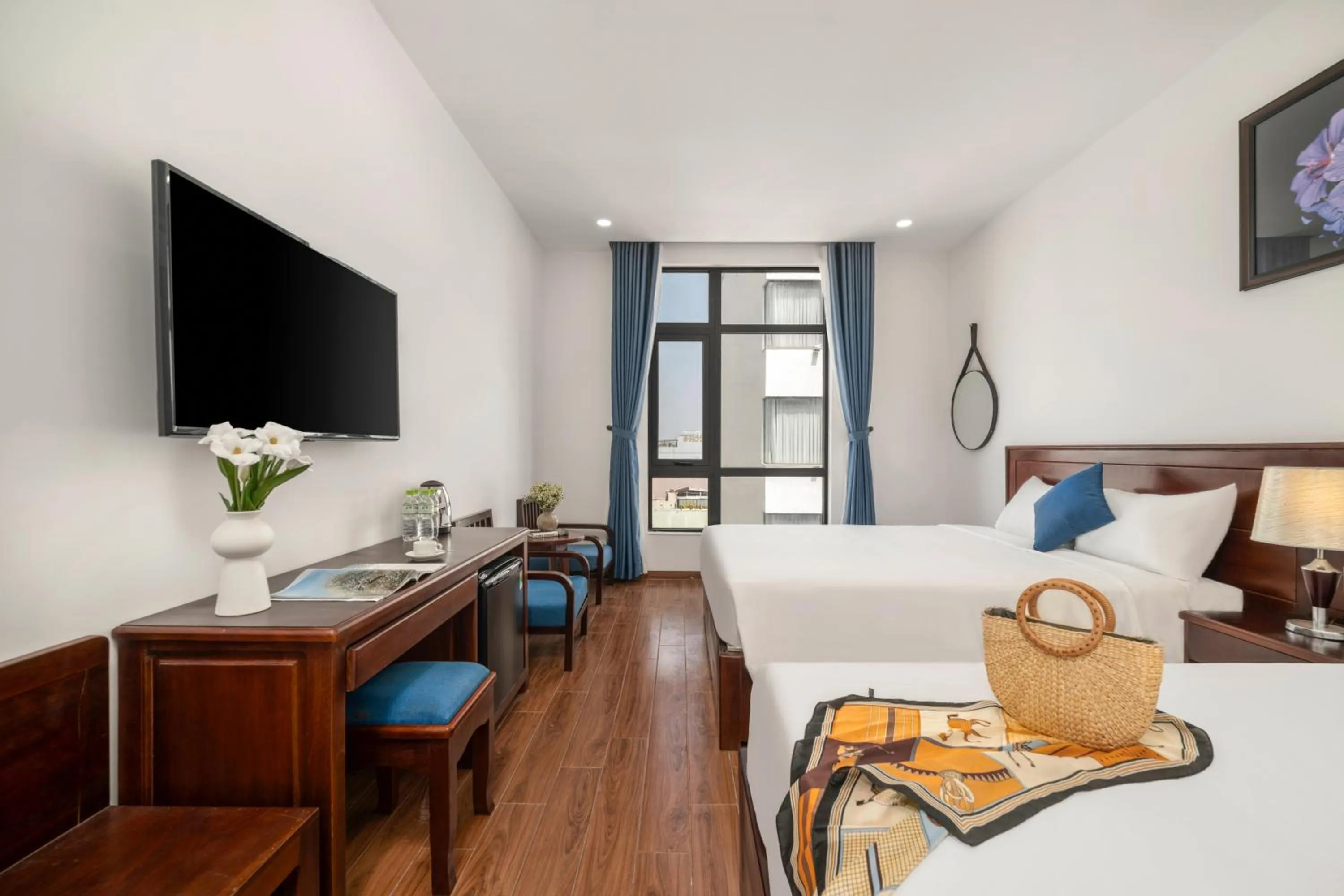 Bed in Sea Near Me Hotel Danang