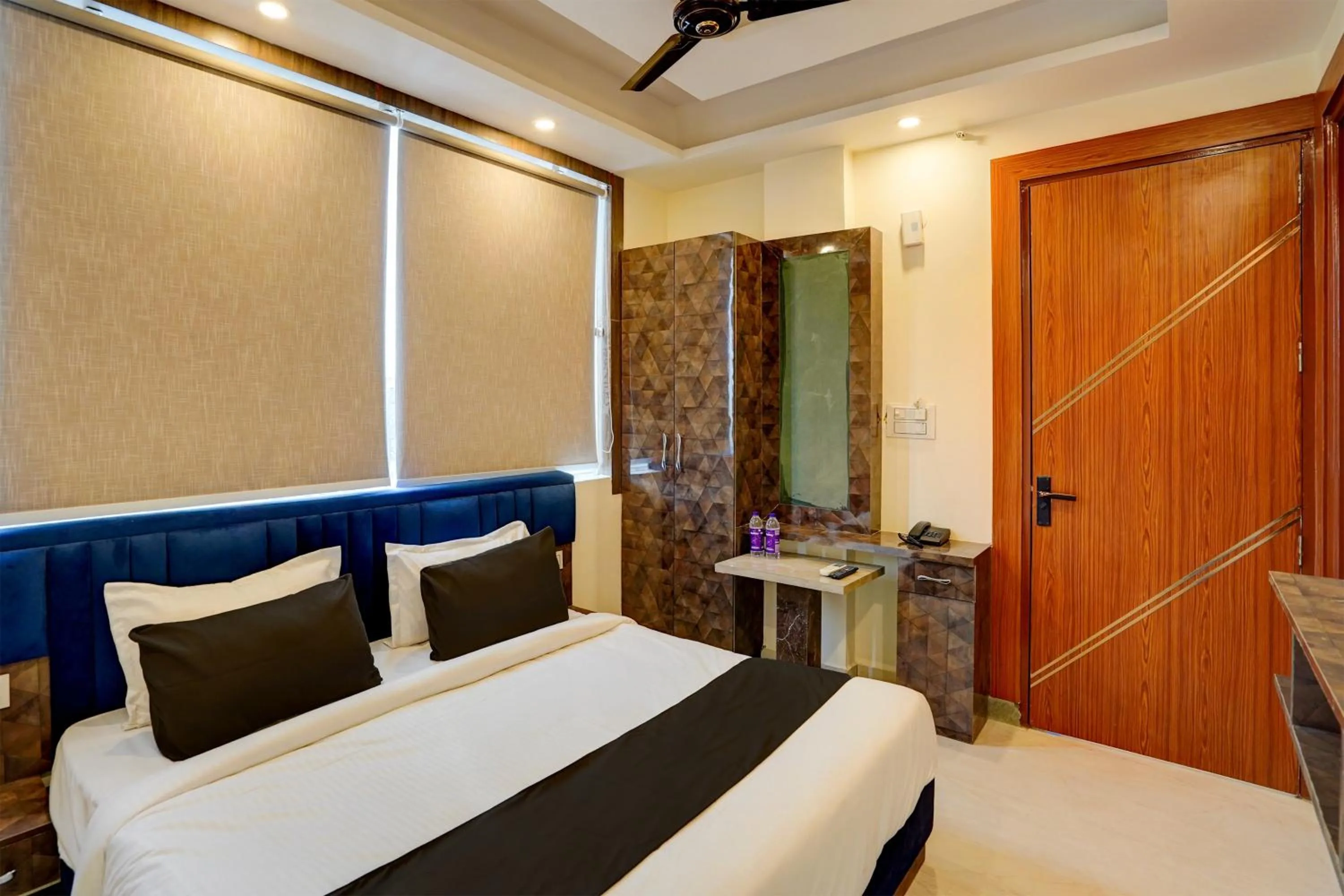 Bedroom, Bed in Hotel O Red Diamond Hotel