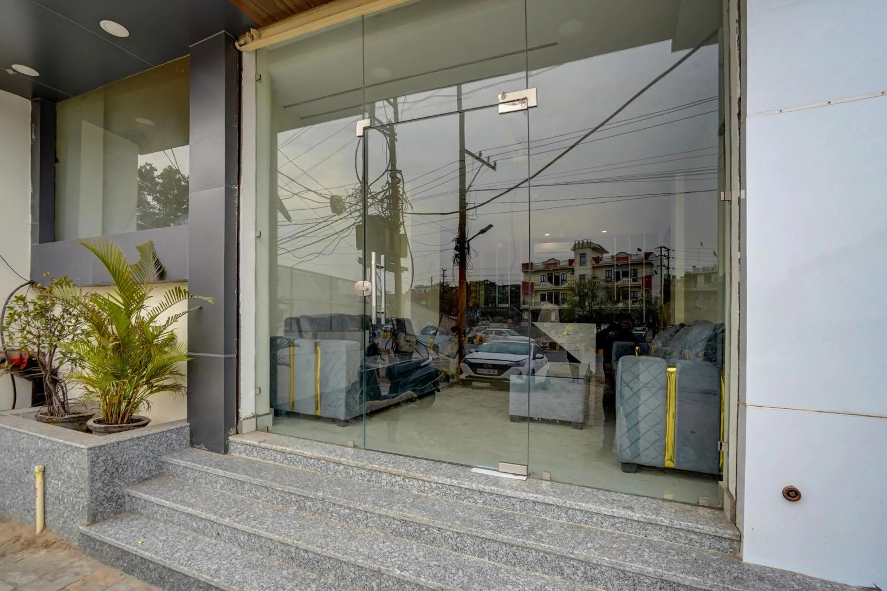 Facade/entrance in Hotel O Red Diamond Hotel