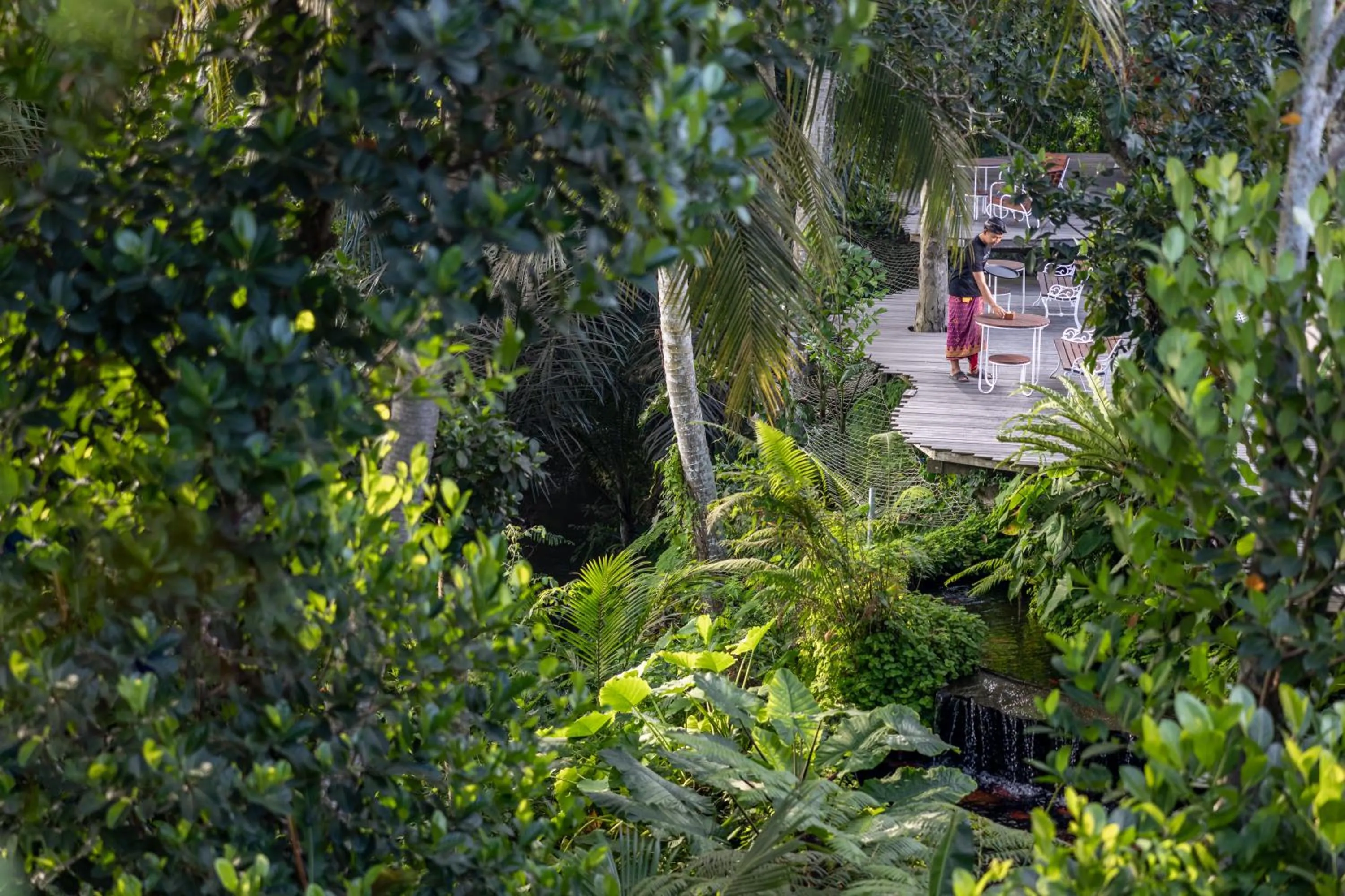 Garden in Berlima Wooden Lodge by GenuineHost
