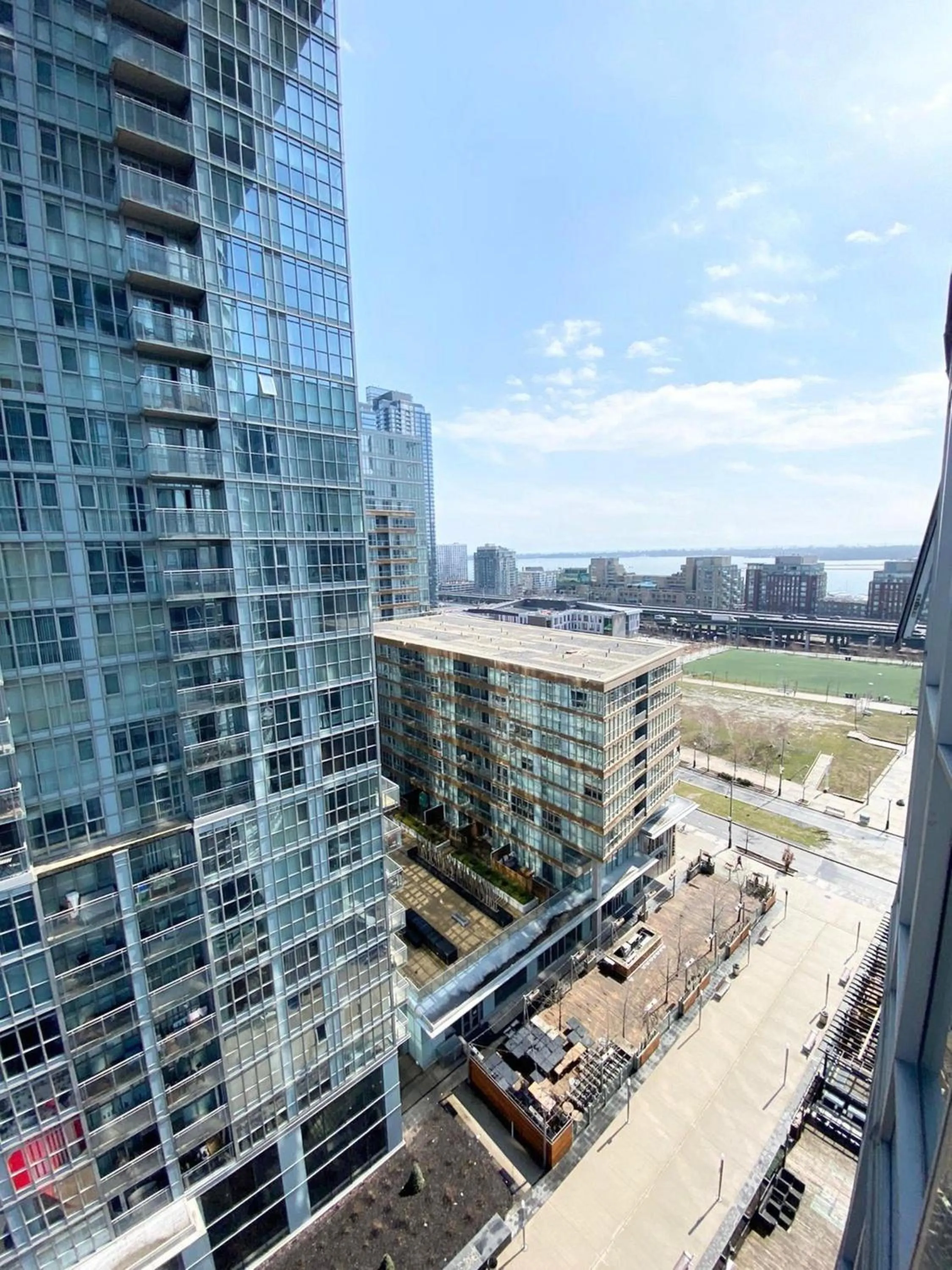 Natural landscape in GLOBALSTAY Elegant Downtown Apartments