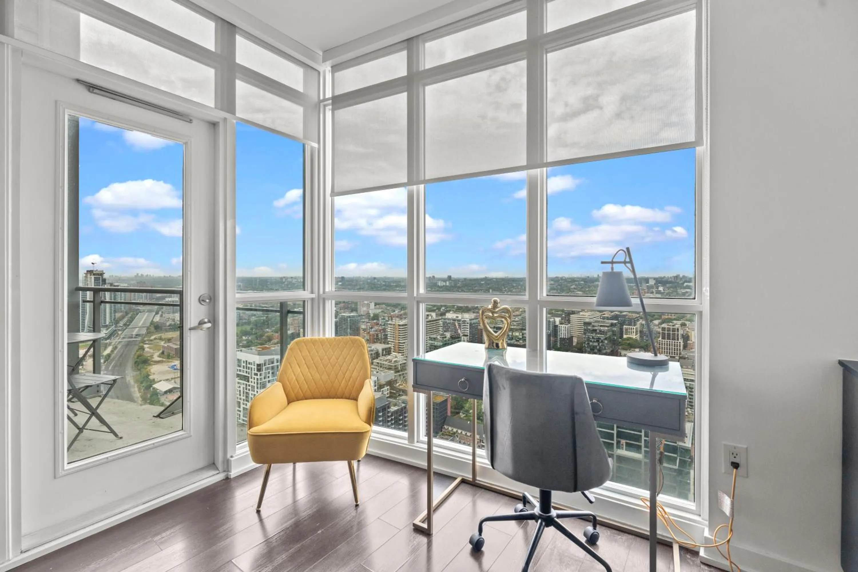 View (from property/room) in GLOBALSTAY Elegant Downtown Apartments