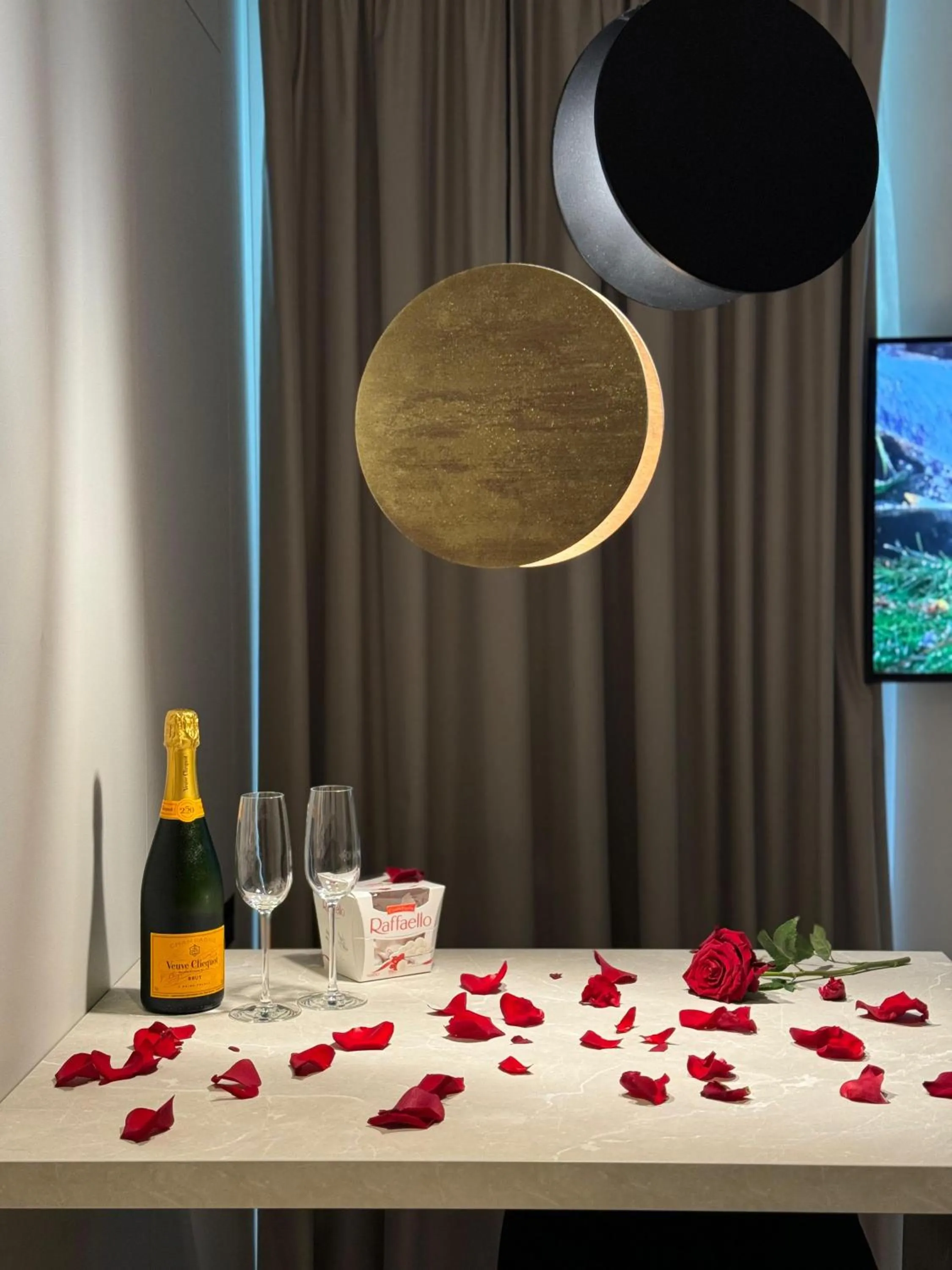 Drinks in Collect Residence