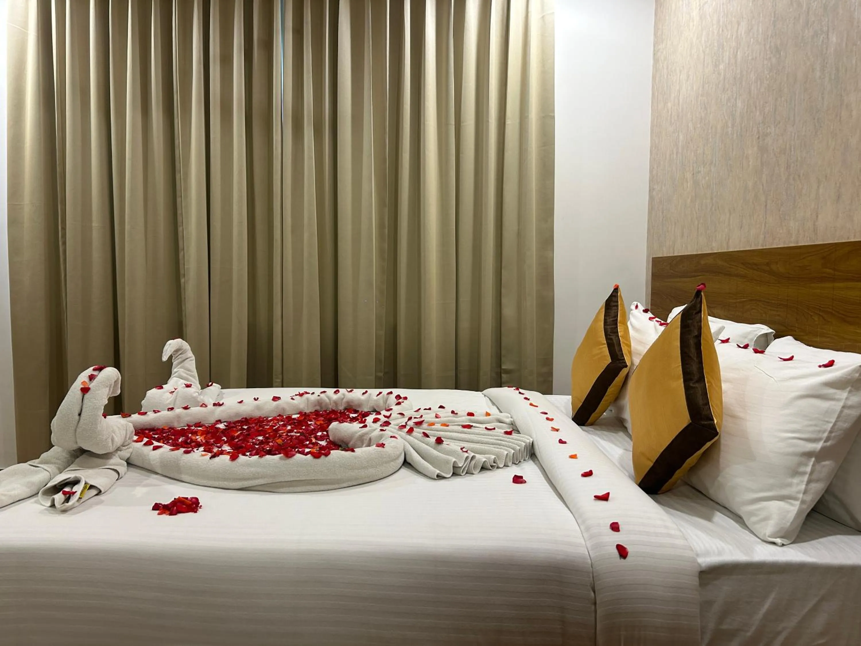 Bed in Temple Keys Bangalore by Bestinn Leisure