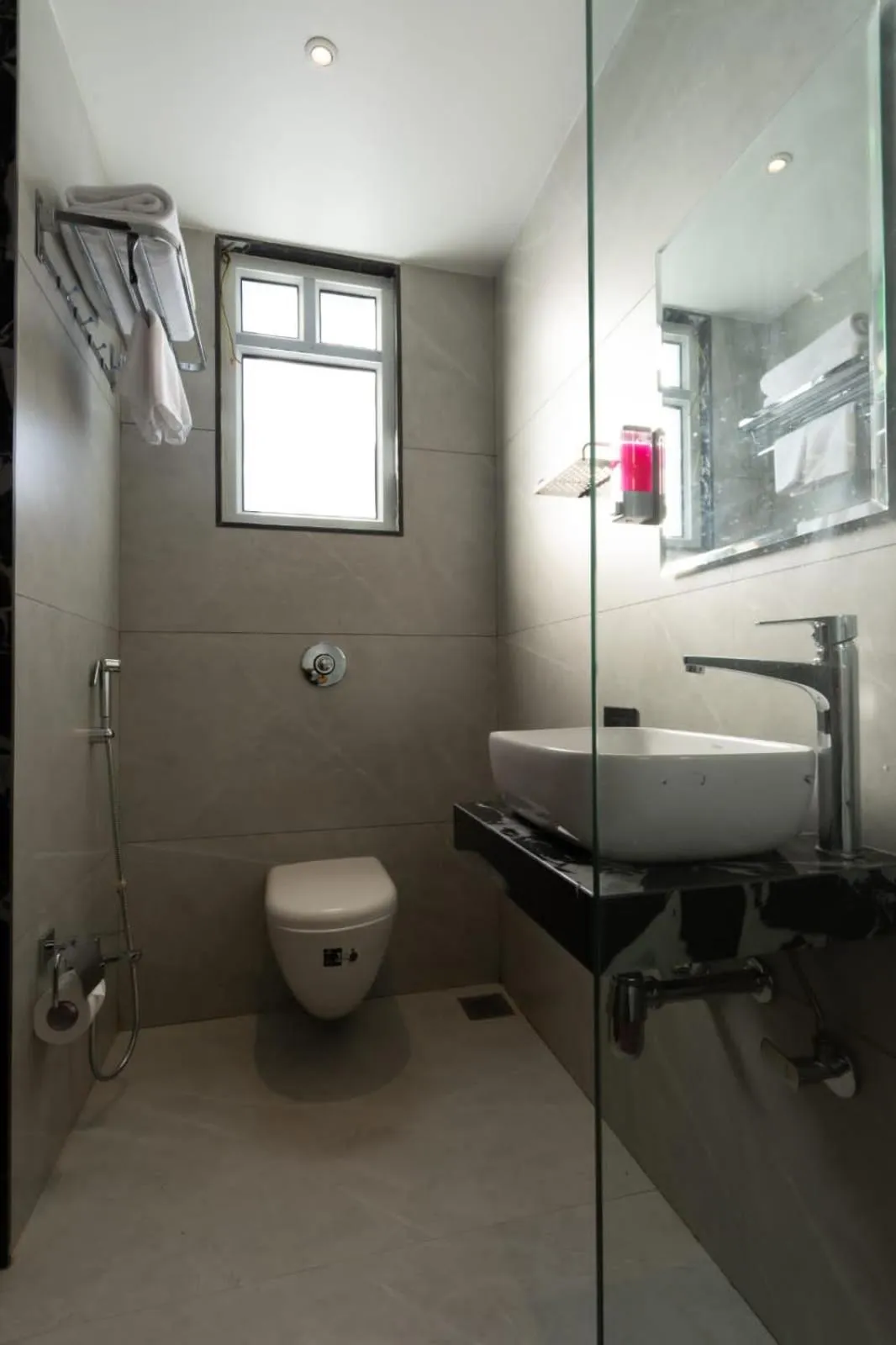 Toilet in The Royal Pavilion, Kolhapur