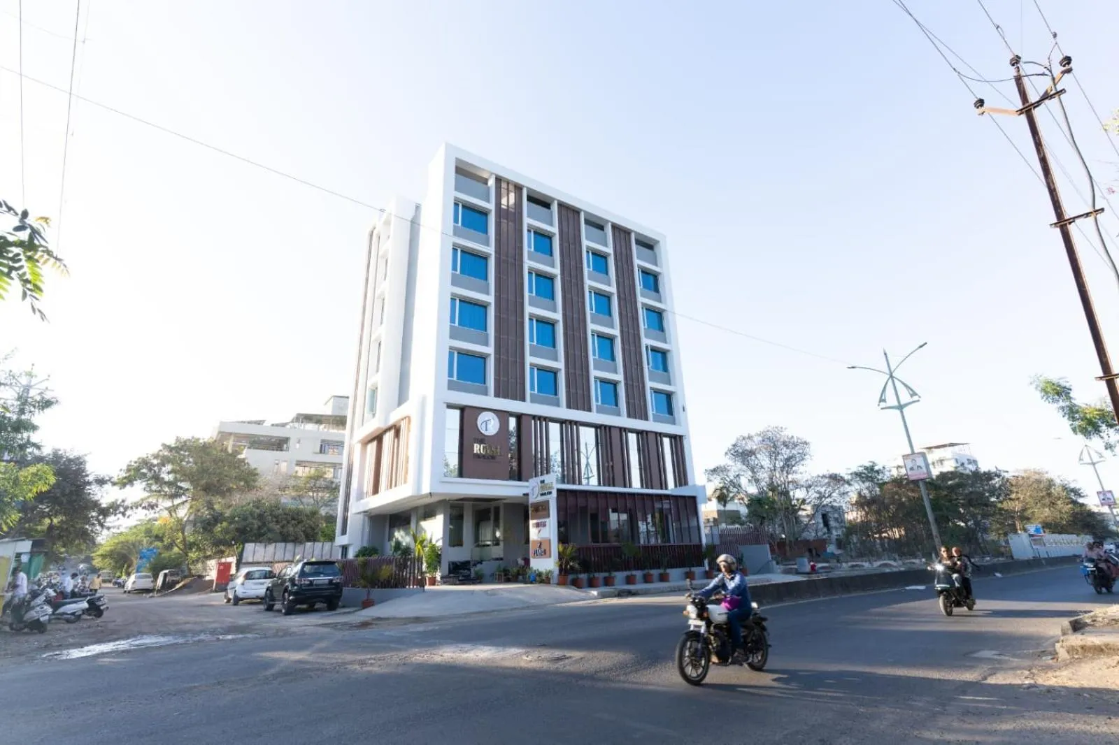 Day in The Royal Pavilion, Kolhapur