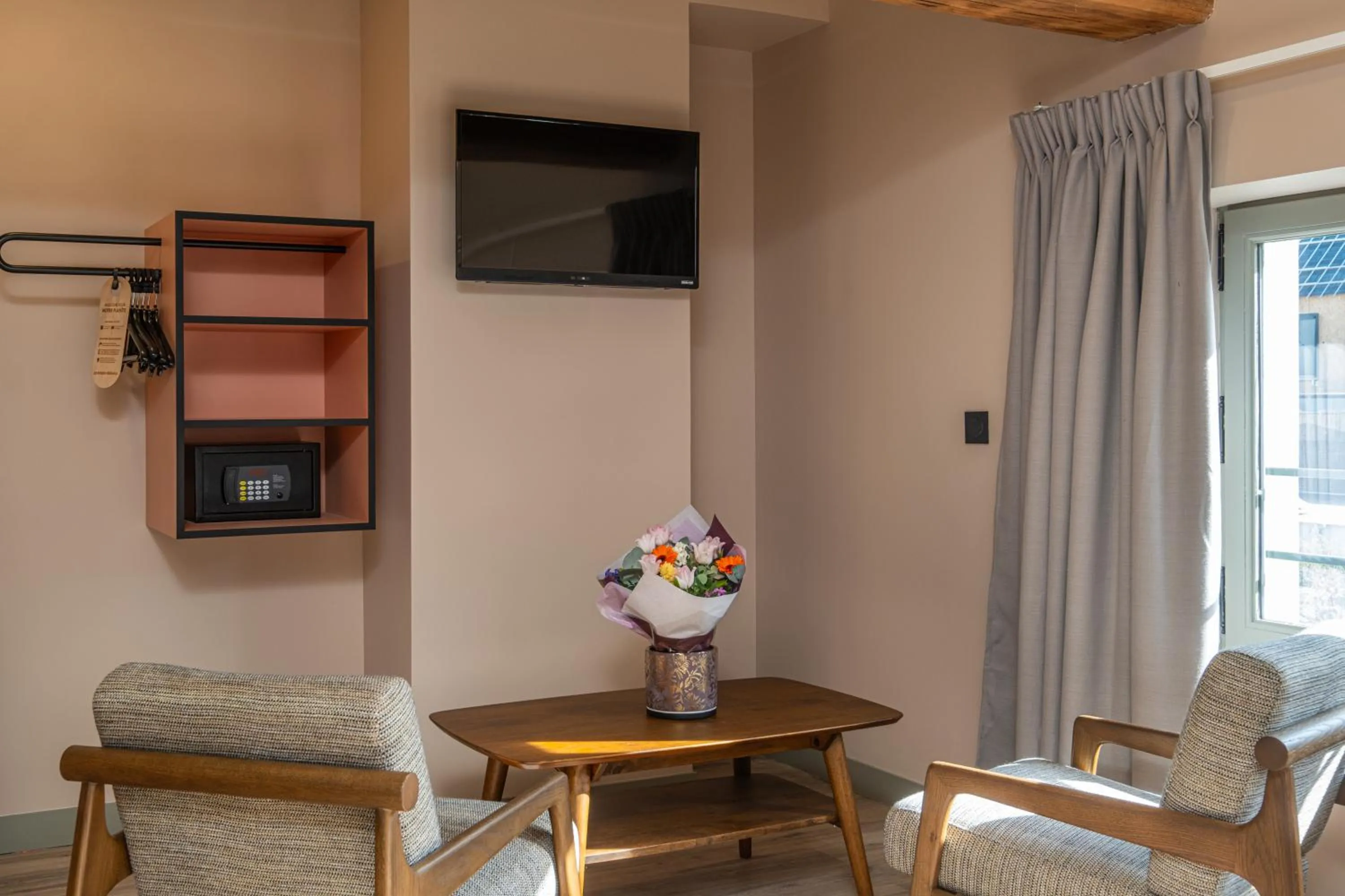 Living room in La Maison Rabelais