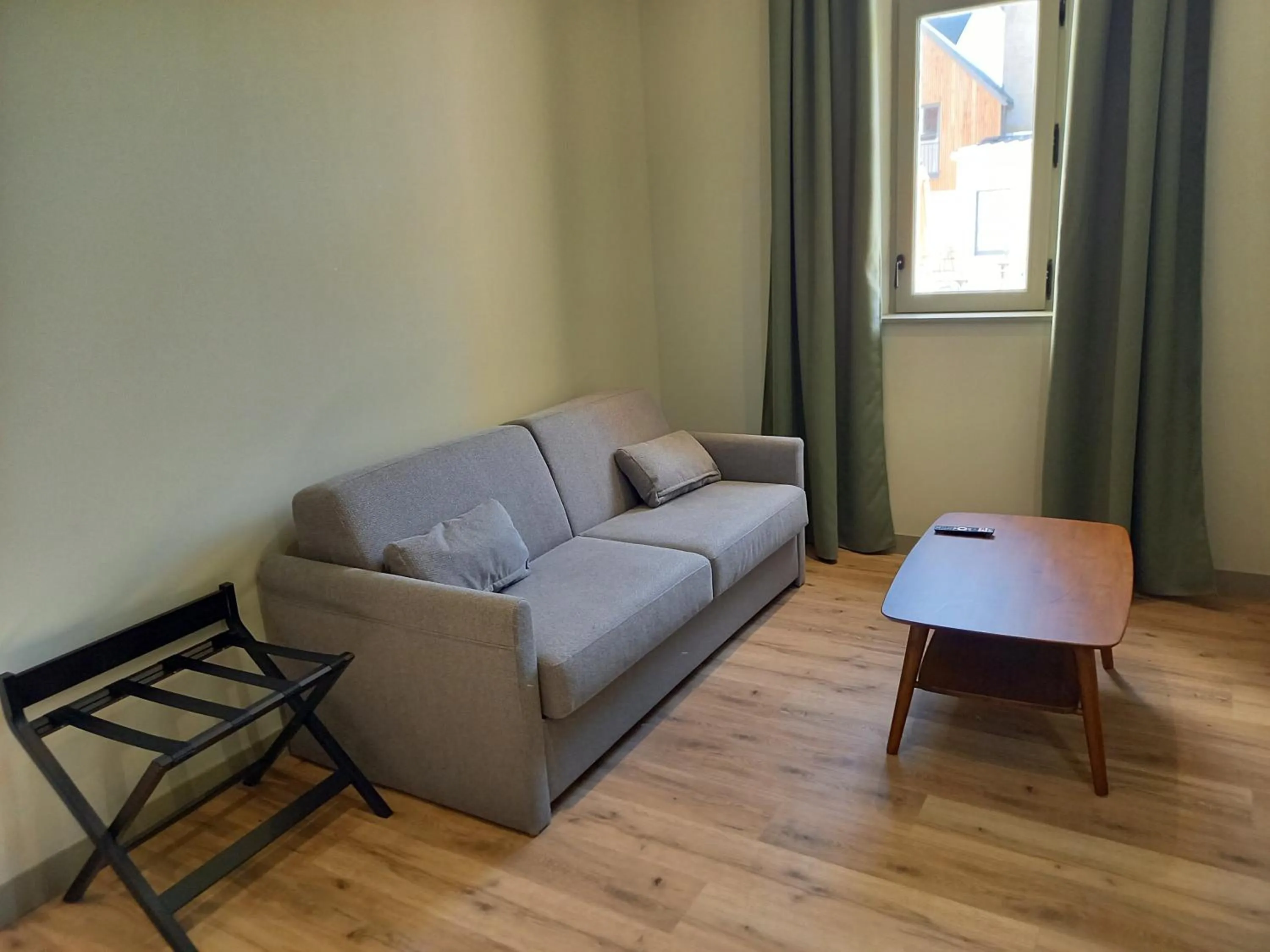 Bedroom in La Maison Rabelais