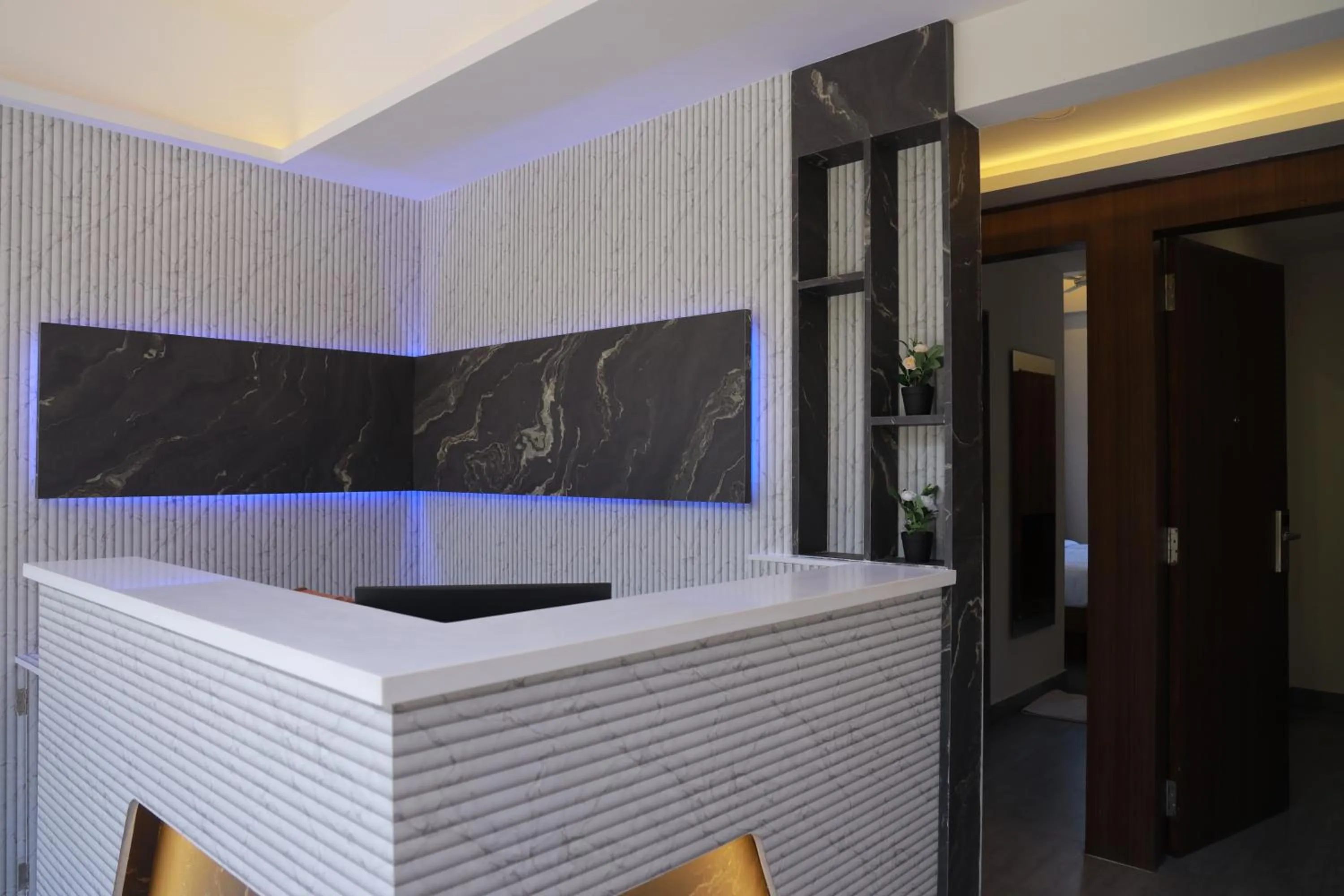 Lobby or reception in Silverkey Hotel Yelahanka